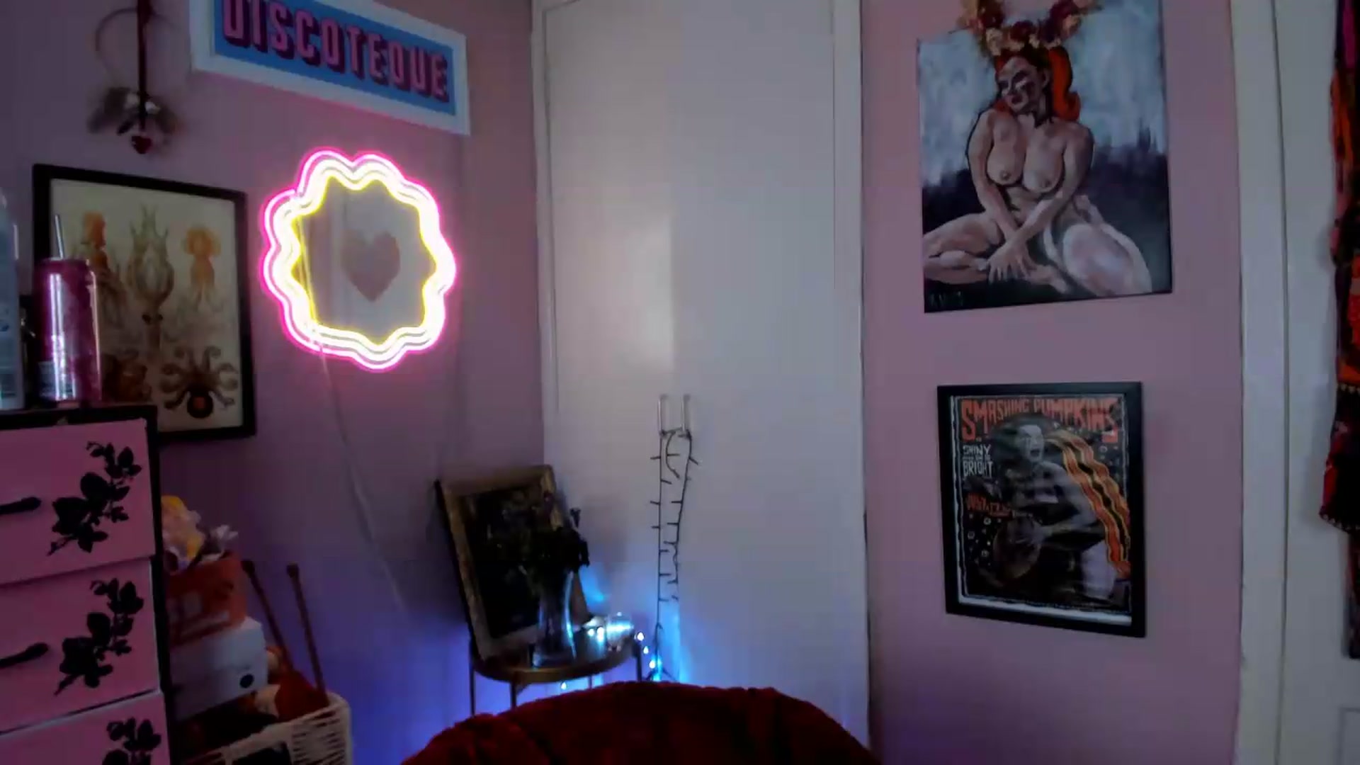 Gallery image thumbnail from MissMimiRose's myfreecams stream on, 05/02/2026, 13:32 image 14 of 20