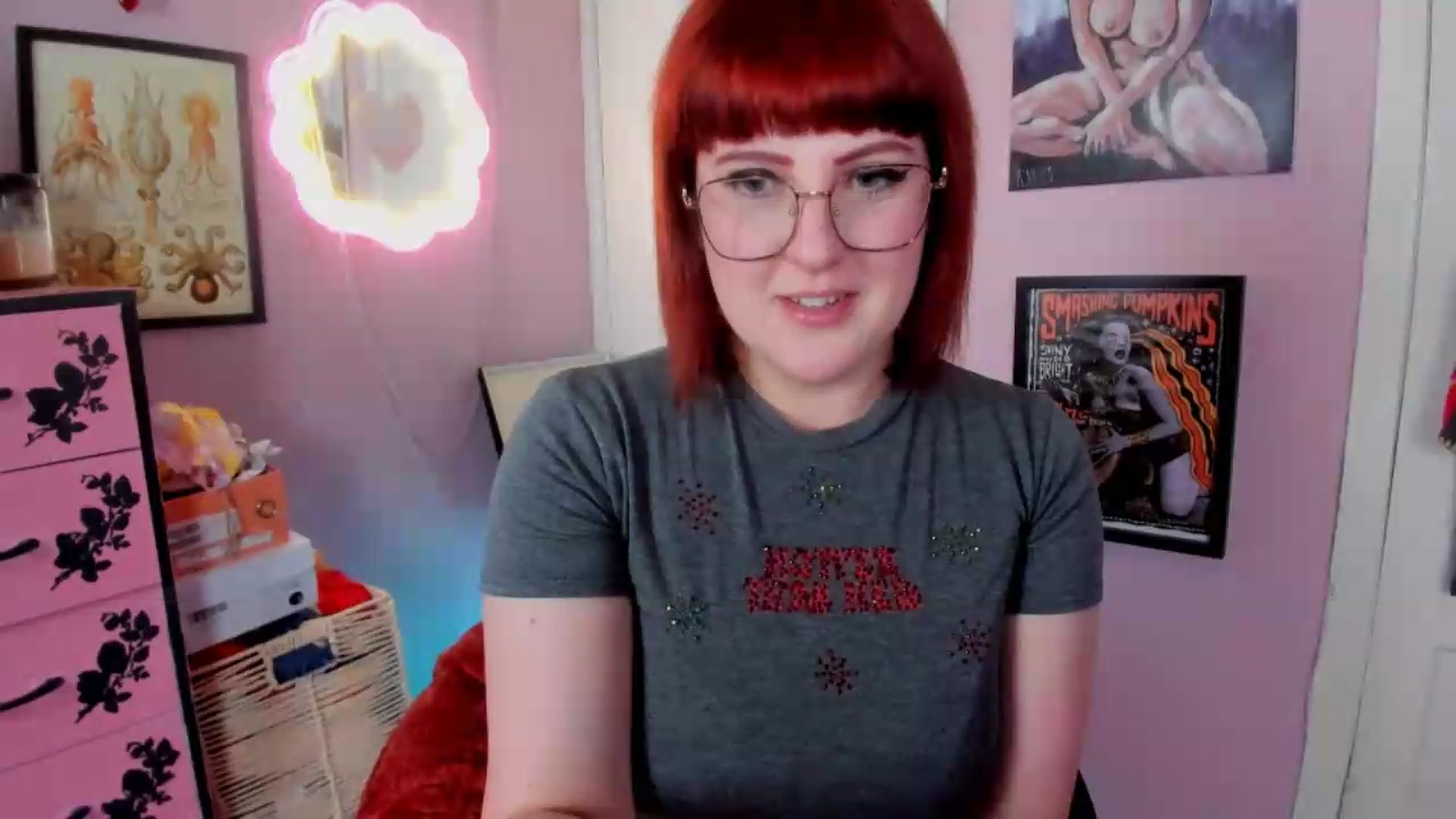 Gallery image thumbnail from MissMimiRose's myfreecams stream on, 05/13/2026, 19:09 image 16 of 20