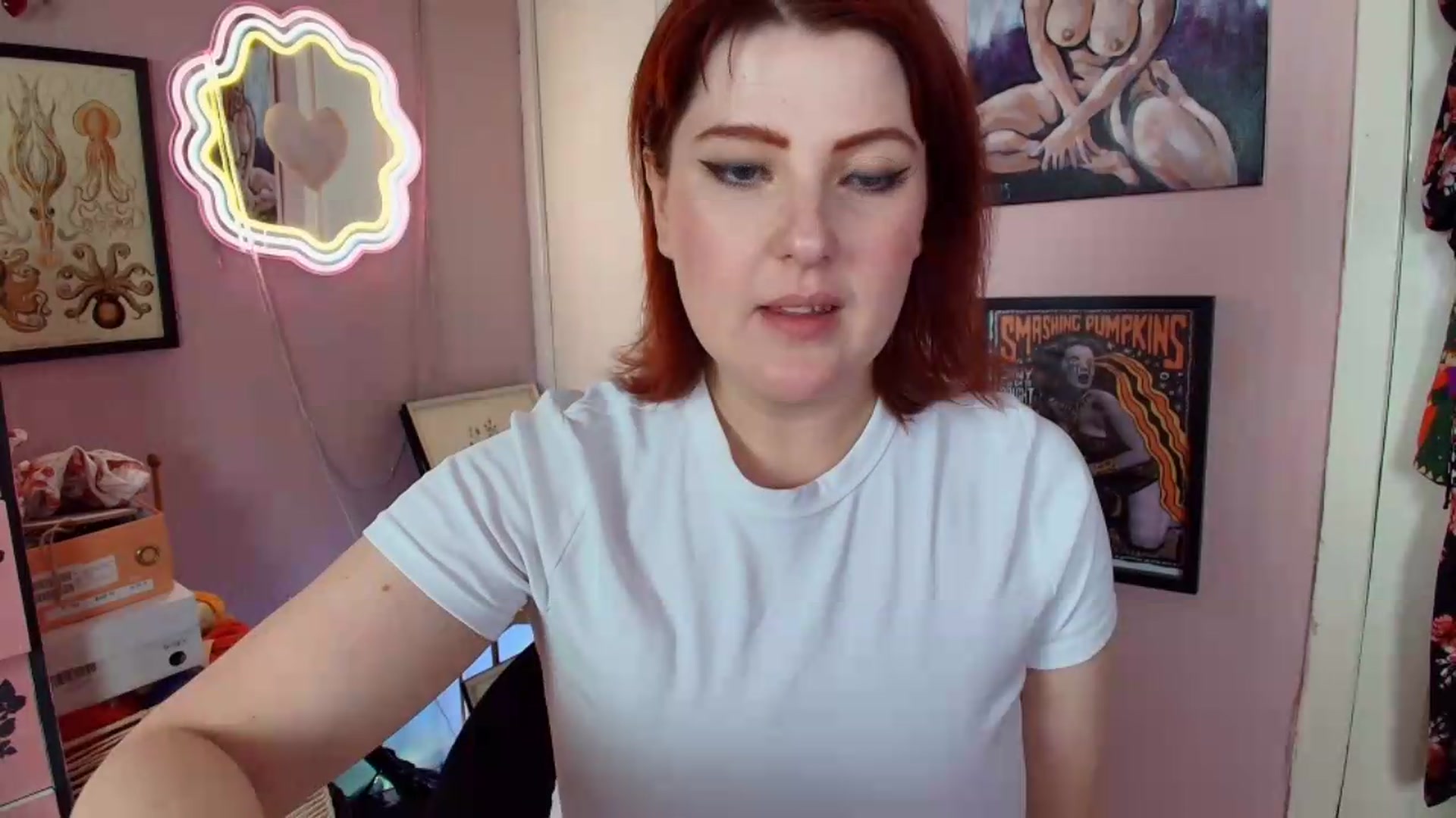 Gallery image thumbnail from MissMimiRose's myfreecams stream on, 05/21/2026, 19:35 image 16 of 20