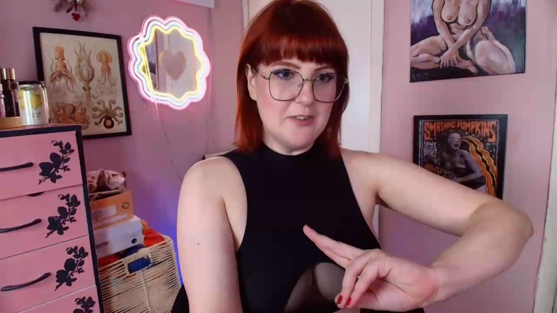 Gallery image thumbnail from MissMimiRose's myfreecams stream on, 05/23/2026, 20:41 image 14 of 20