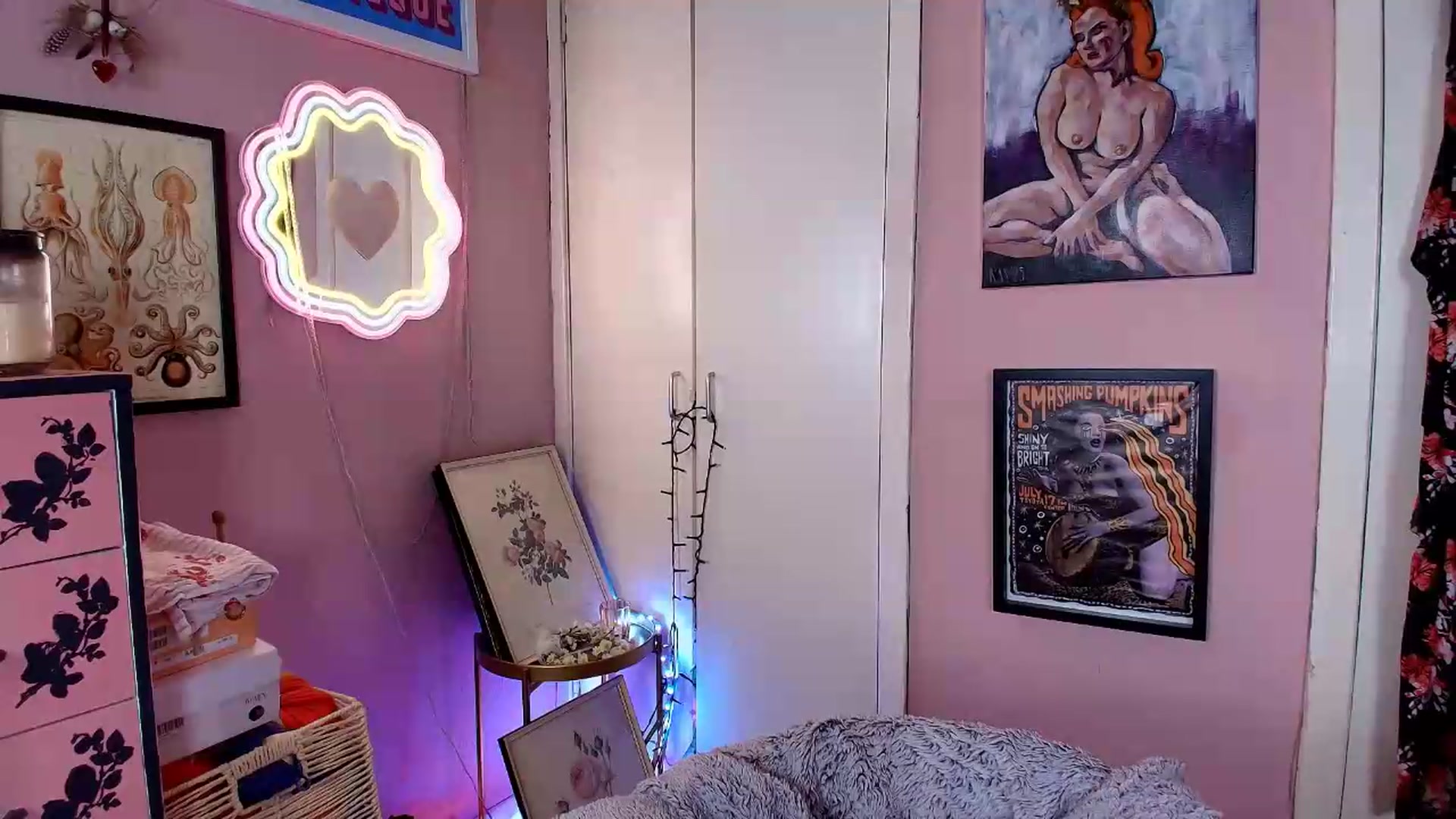 Gallery image thumbnail from MissMimiRose's myfreecams stream on, 06/15/2026, 22:10 image 4 of 20