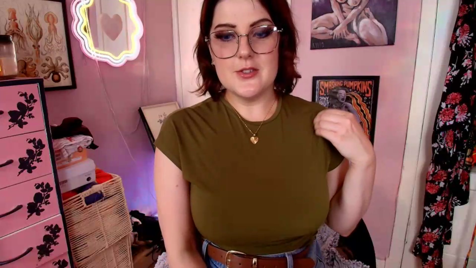 Gallery image thumbnail from MissMimiRose's myfreecams stream on, 06/19/2026, 19:24 image 12 of 20