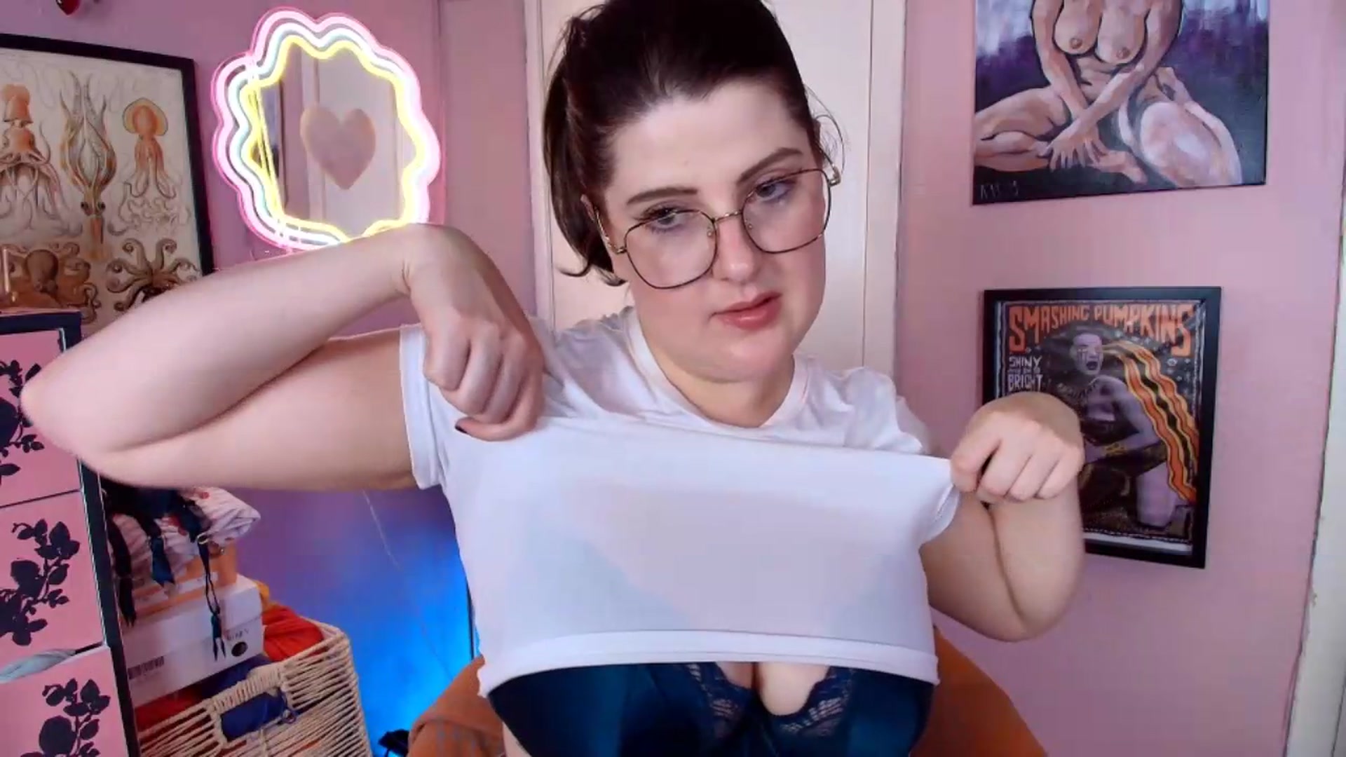 Gallery image thumbnail from MissMimiRose's myfreecams stream on, 06/28/2026, 15:10 image 4 of 20