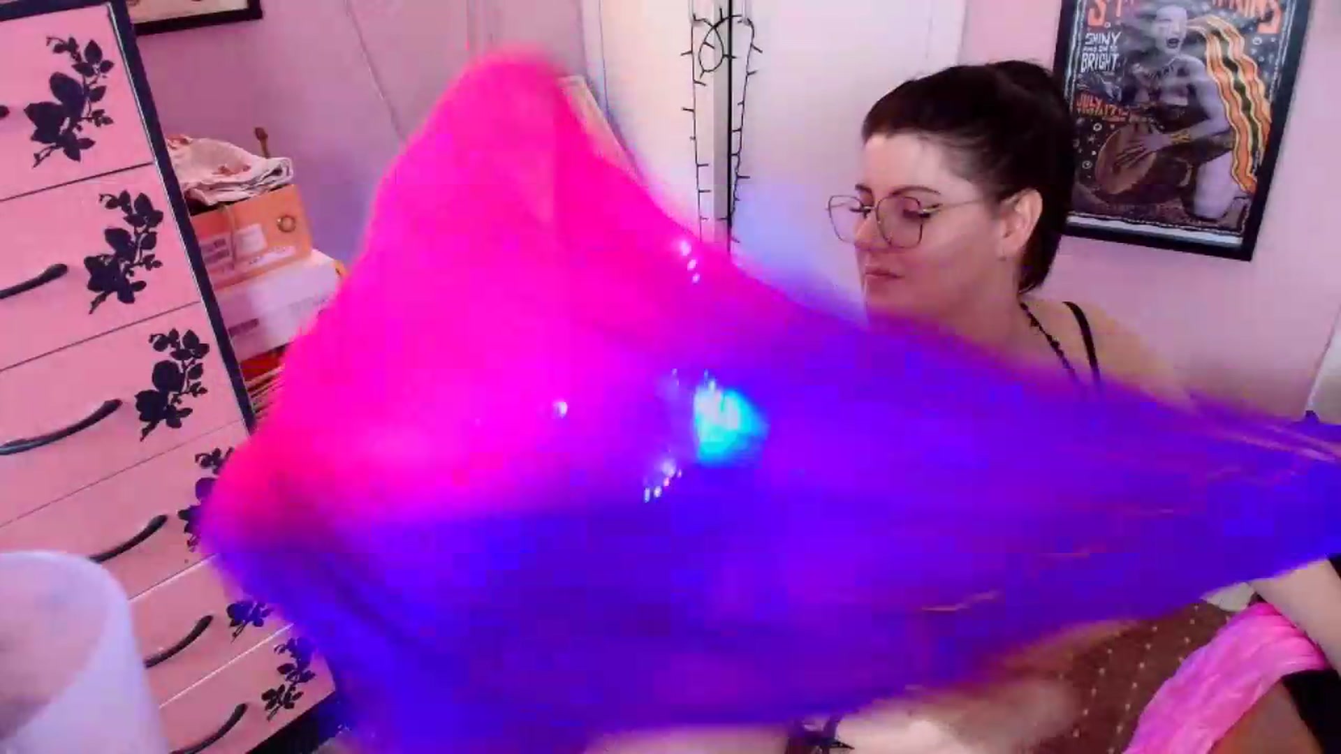 Gallery image thumbnail from MissMimiRose's myfreecams stream on, 07/20/2026, 22:56 image 19 of 20