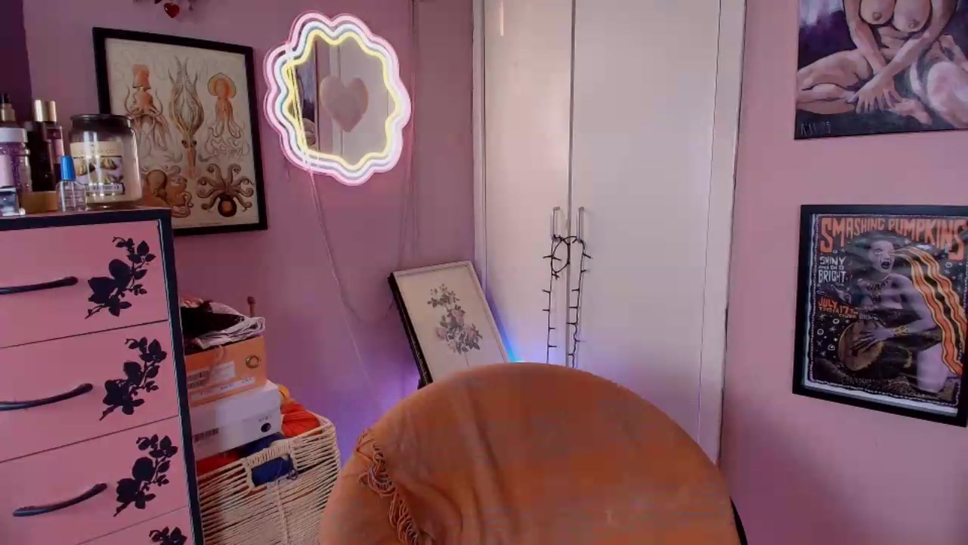 Gallery image thumbnail from MissMimiRose's myfreecams stream on, 07/20/2026, 22:56 image 5 of 20