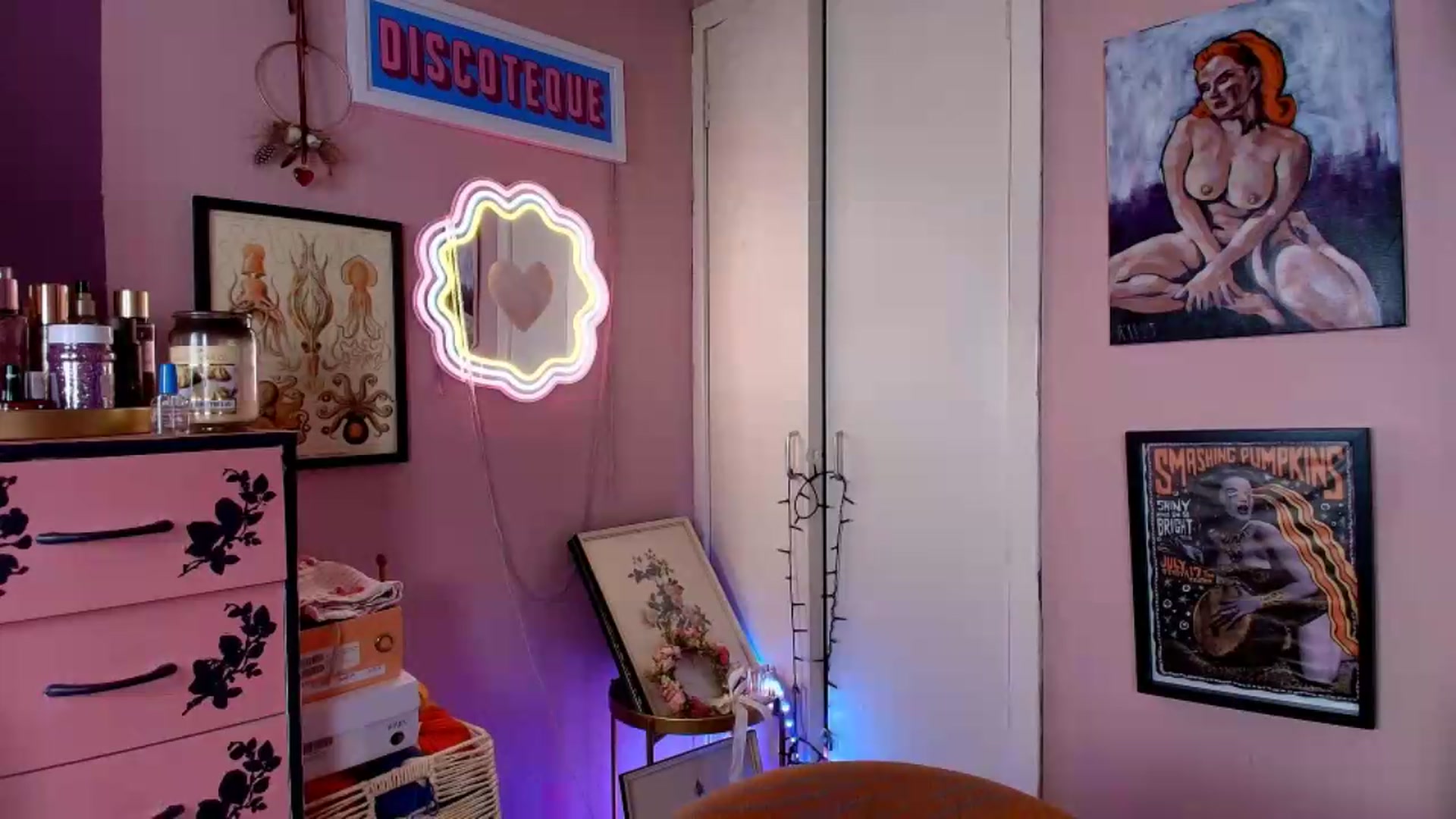 Gallery image thumbnail from MissMimiRose's myfreecams stream on, 07/21/2026, 21:13 image 12 of 20