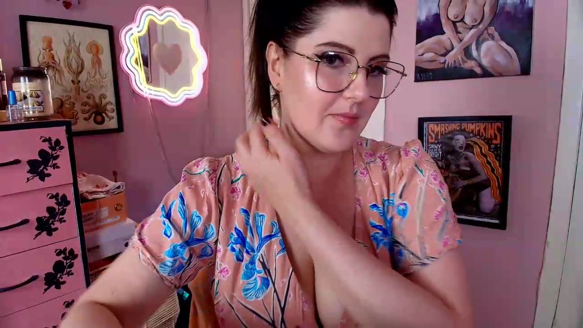Gallery image thumbnail from MissMimiRose's myfreecams stream on, 07/21/2026, 21:13 image 11 of 20