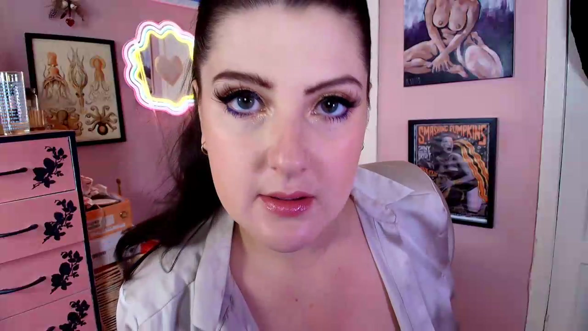 Gallery image thumbnail from MissMimiRose's myfreecams stream on, 08/10/2026, 22:51 image 2 of 20