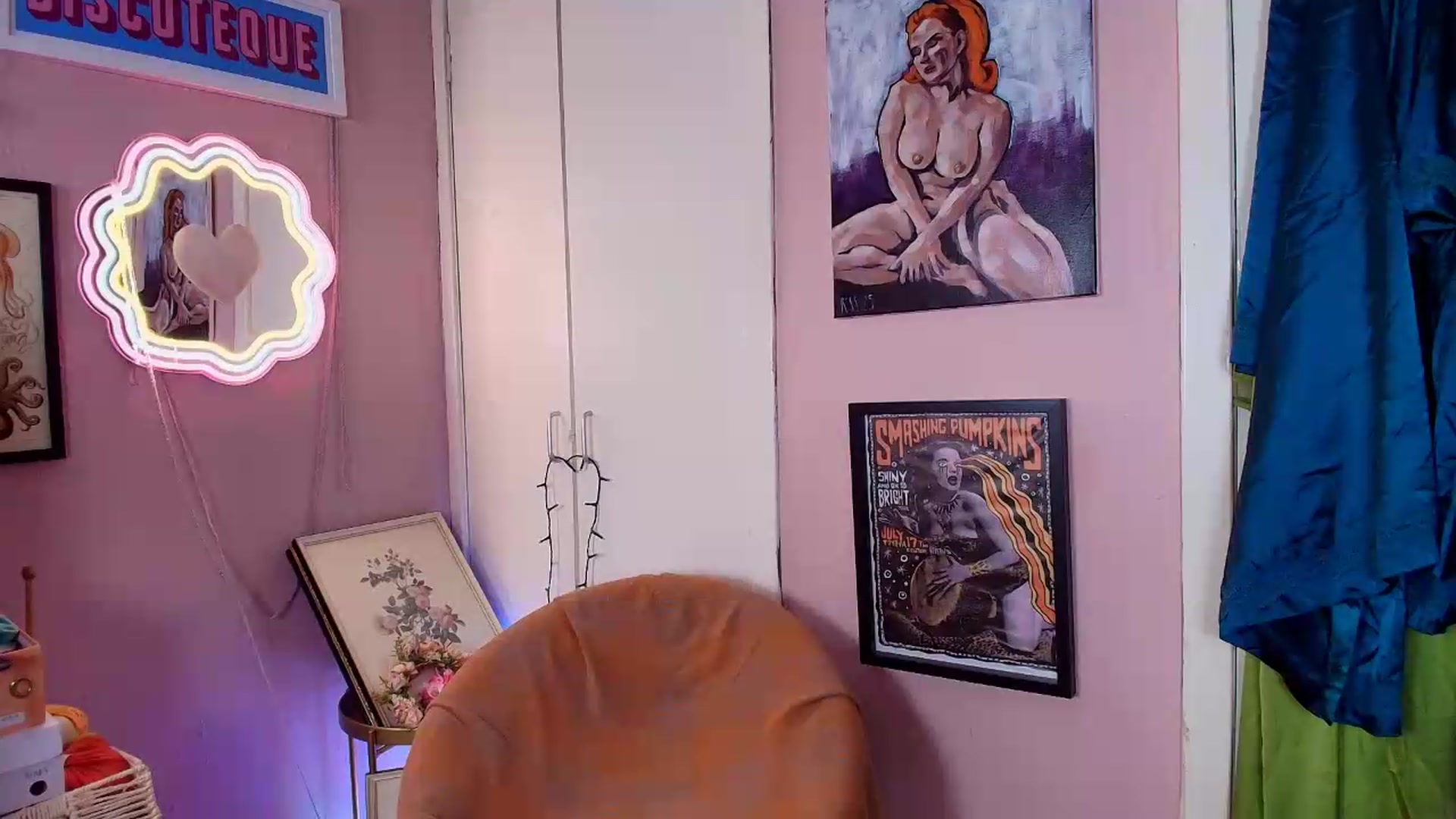 Gallery image thumbnail from MissMimiRose's myfreecams stream on, 08/18/2026, 23:27 image 7 of 20