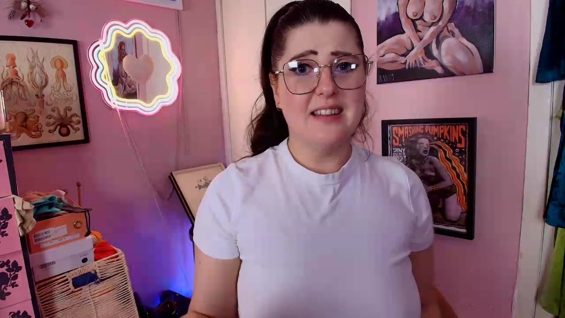 Gallery image thumbnail from MissMimiRose's myfreecams stream on, 08/19/2026, 23:36 image 16 of 20