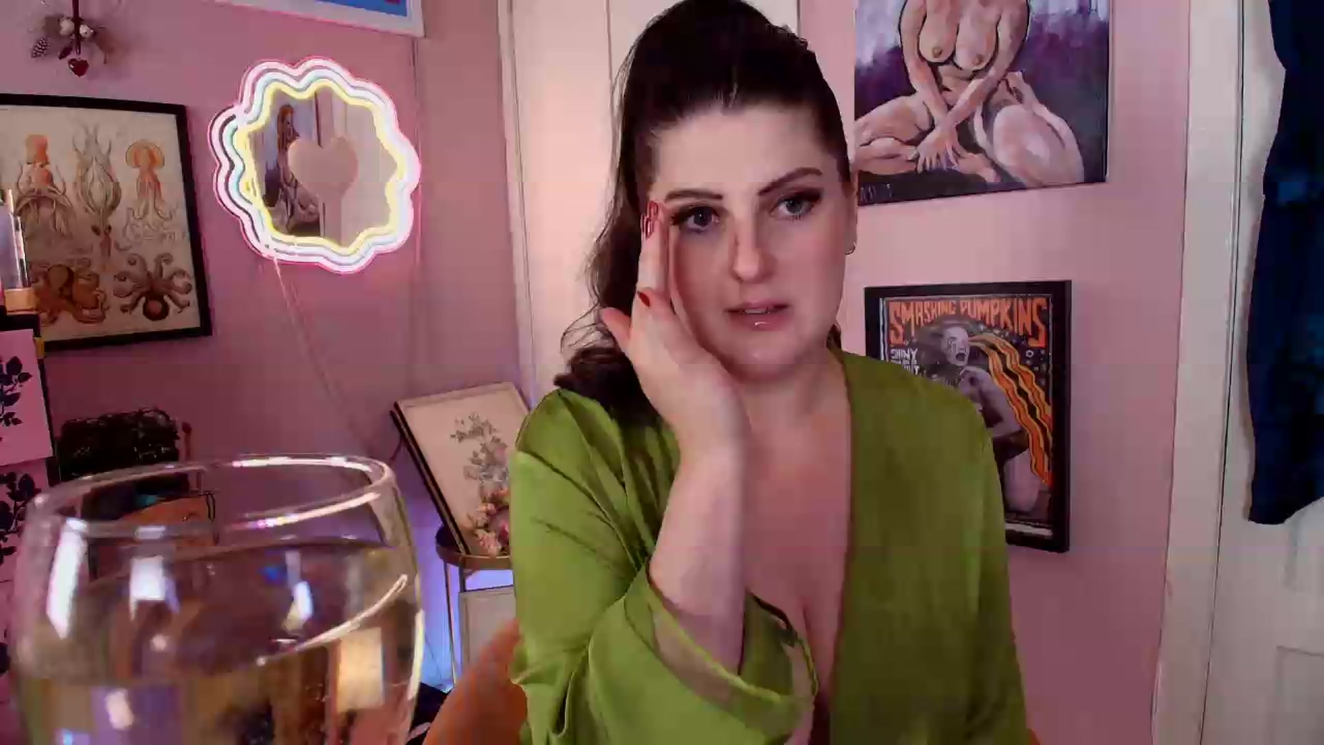 Gallery image thumbnail from MissMimiRose's myfreecams stream on, 08/20/2026, 23:53 image 10 of 20