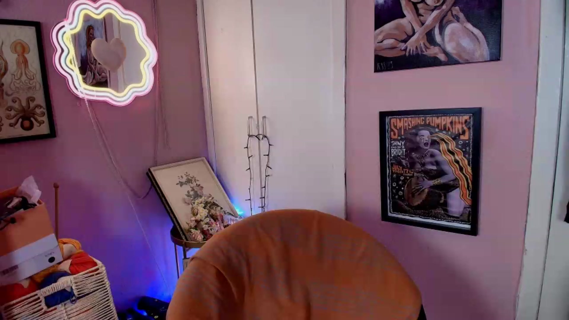 Gallery image thumbnail from MissMimiRose's myfreecams stream on, 09/11/2026, 20:20 image 14 of 20