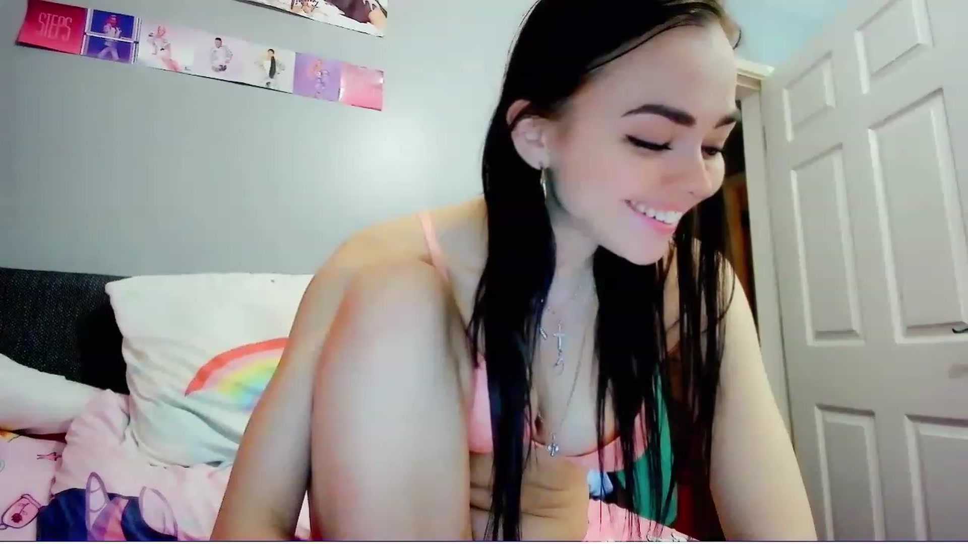Gallery image thumbnail from MissMistletoe's myfreecams stream on, 05/11/2023, 02:57 image 12 of 20