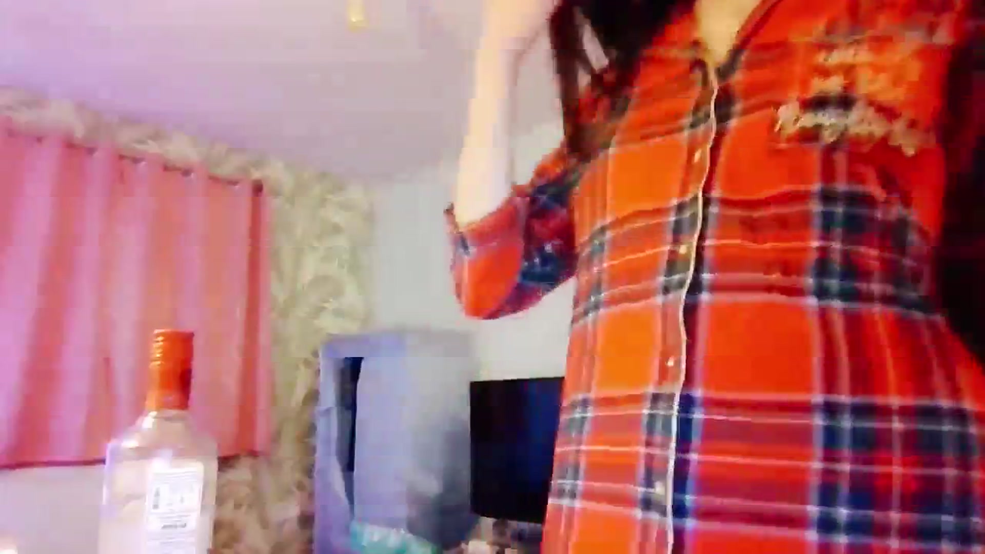 Gallery image thumbnail from MissMistletoe's myfreecams stream on, 12/31/2023, 20:05 image 7 of 20