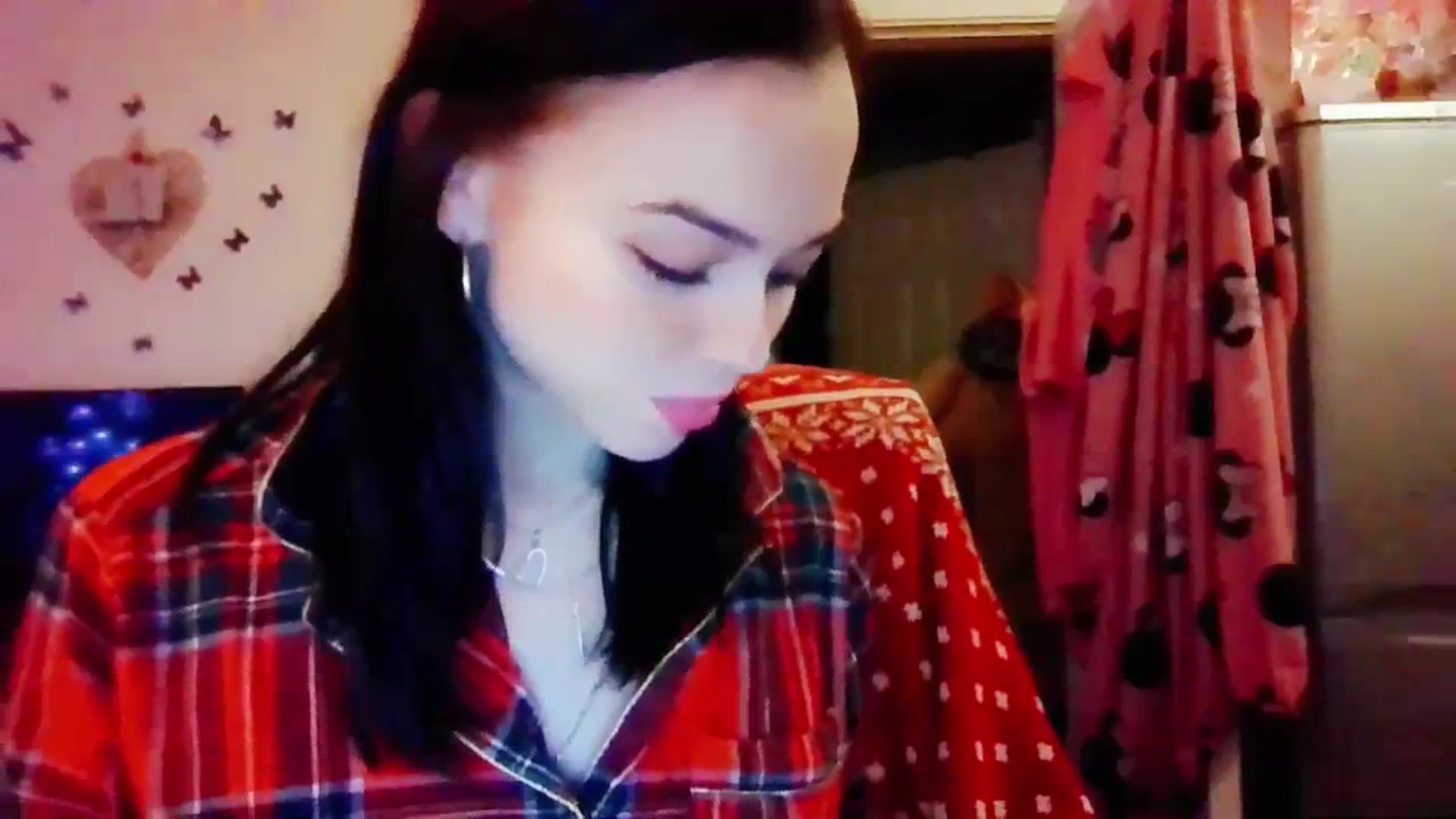 Gallery image thumbnail from MissMistletoe's myfreecams stream on, 12/31/2023, 20:05 image 9 of 20