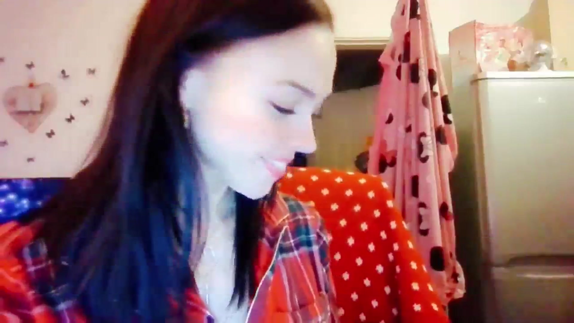 Gallery image thumbnail from MissMistletoe's myfreecams stream on, 12/31/2023, 20:05 image 17 of 20