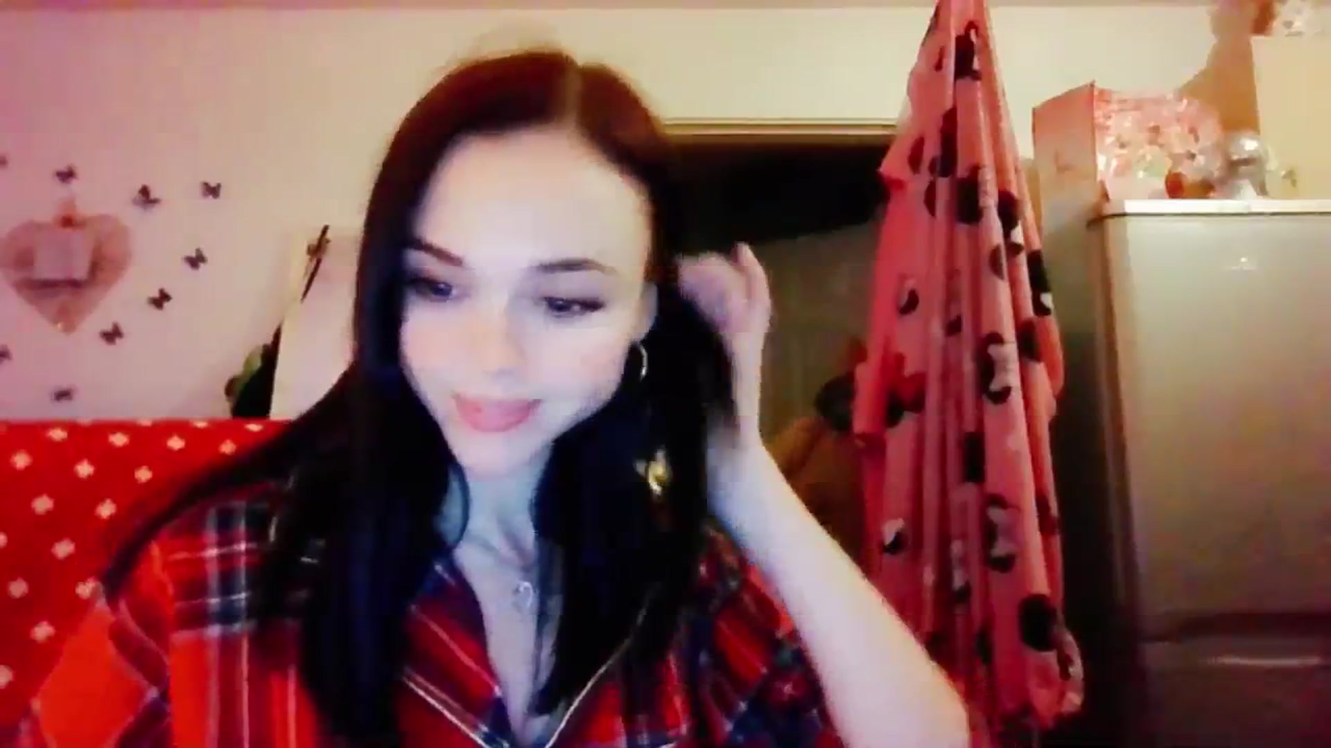 Gallery image thumbnail from MissMistletoe's myfreecams stream on, 12/31/2023, 23:37 image 13 of 20