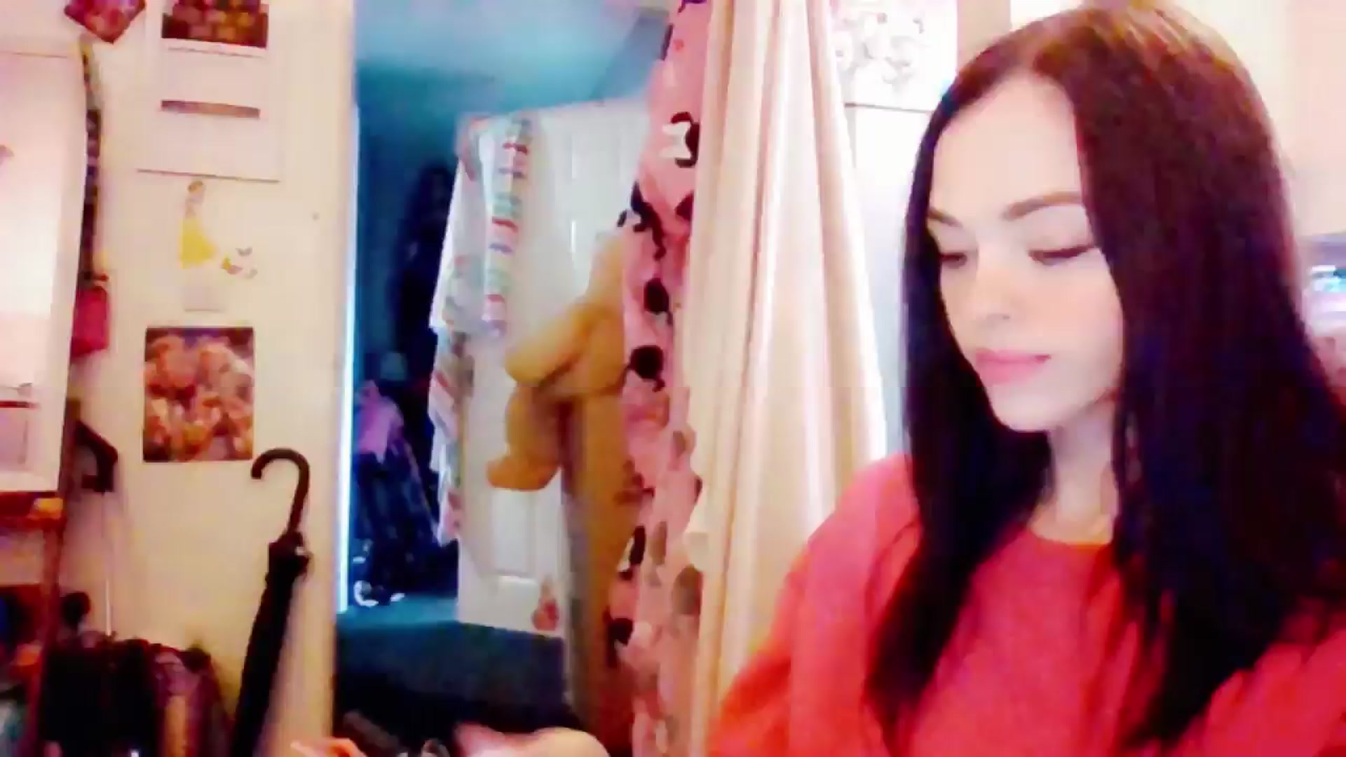 Gallery image thumbnail from MissMistletoe's myfreecams stream on, 05/29/2024, 15:34 image 1 of 20