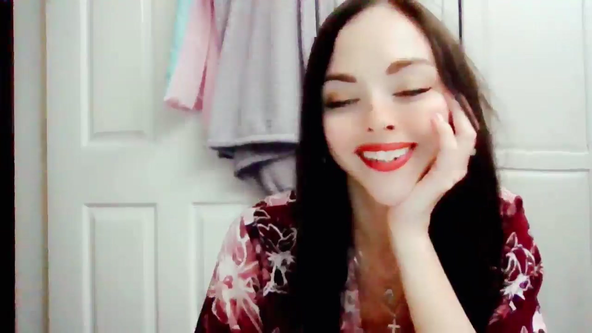 Gallery image thumbnail from MissMistletoe's myfreecams stream on, 07/09/2024, 19:43 image 18 of 20