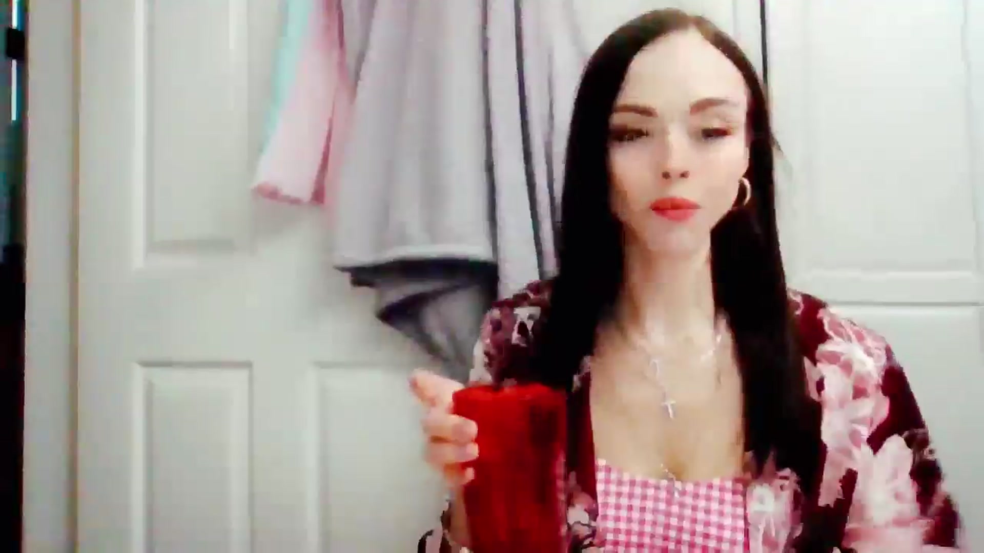 Gallery image thumbnail from MissMistletoe's myfreecams stream on, 07/09/2024, 19:43 image 4 of 20