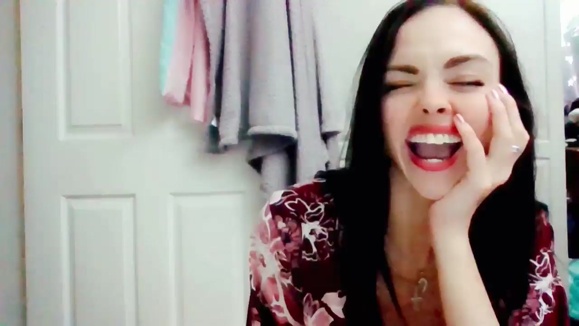 Gallery image thumbnail from MissMistletoe's myfreecams stream on, 07/10/2024, 24:01 image 3 of 20