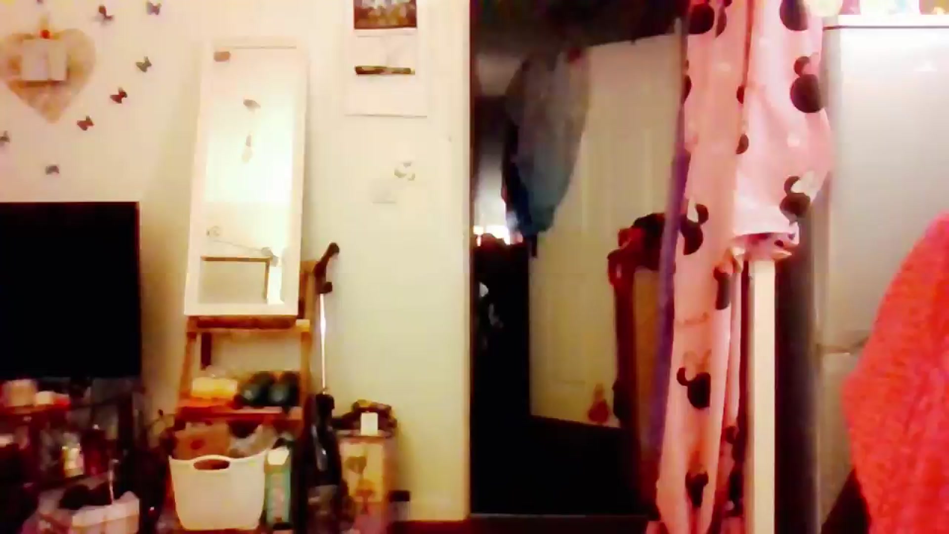 Gallery image thumbnail from MissMistletoe's myfreecams stream on, 07/10/2024, 01:51 image 1 of 20