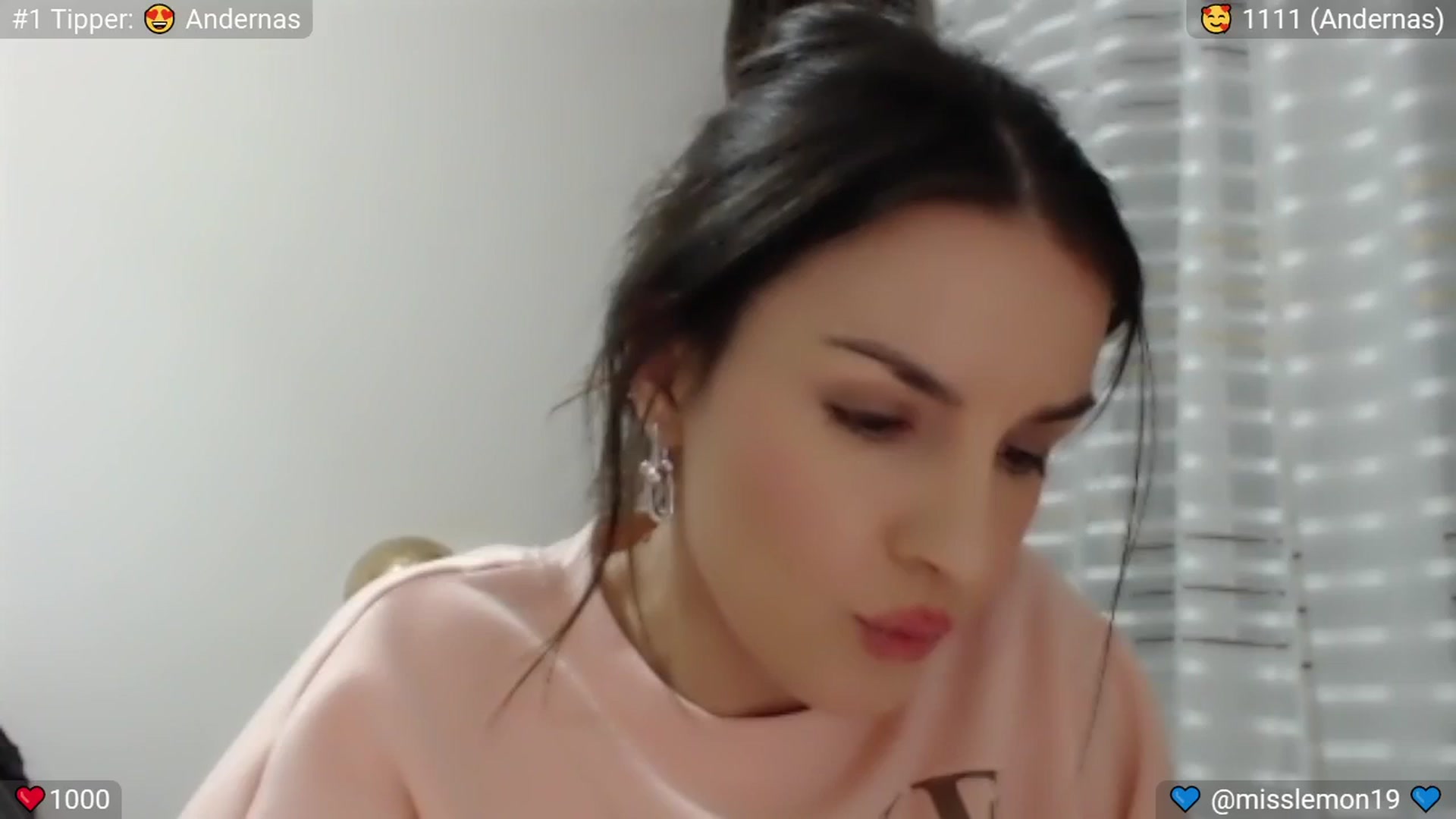 Gallery image thumbnail from MissMochi's myfreecams stream on, 03/02/2024, 23:11 image 14 of 20