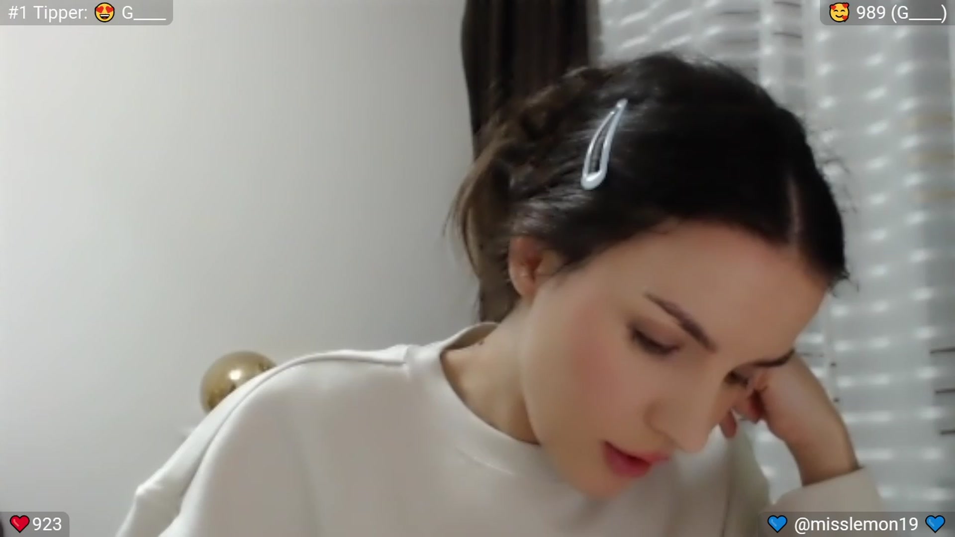 Gallery image thumbnail from MissMochi's myfreecams stream on, 03/03/2024, 22:04 image 16 of 20