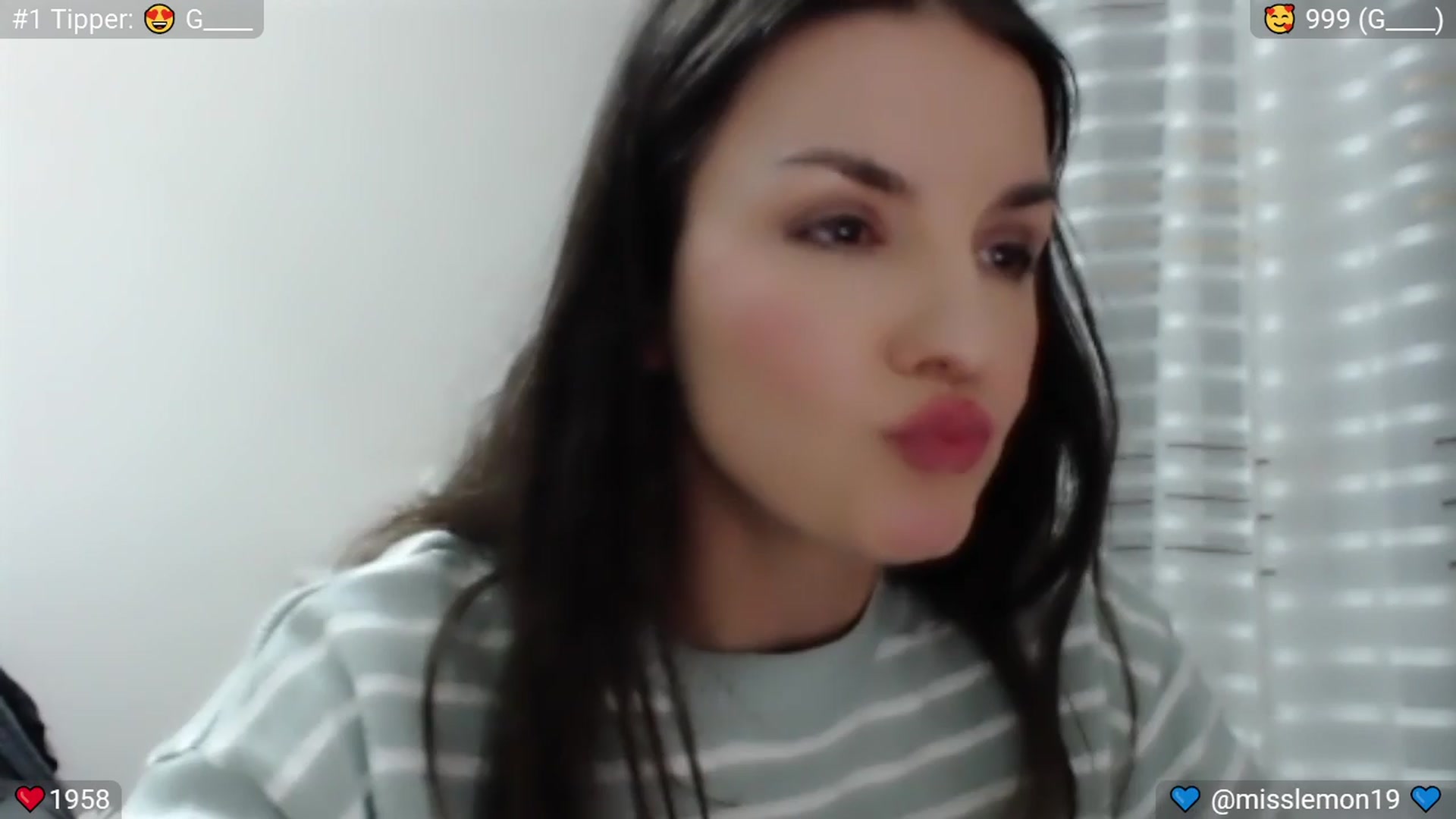 Gallery image thumbnail from MissMochi's myfreecams stream on, 04/07/2024, 24:03 image 13 of 20