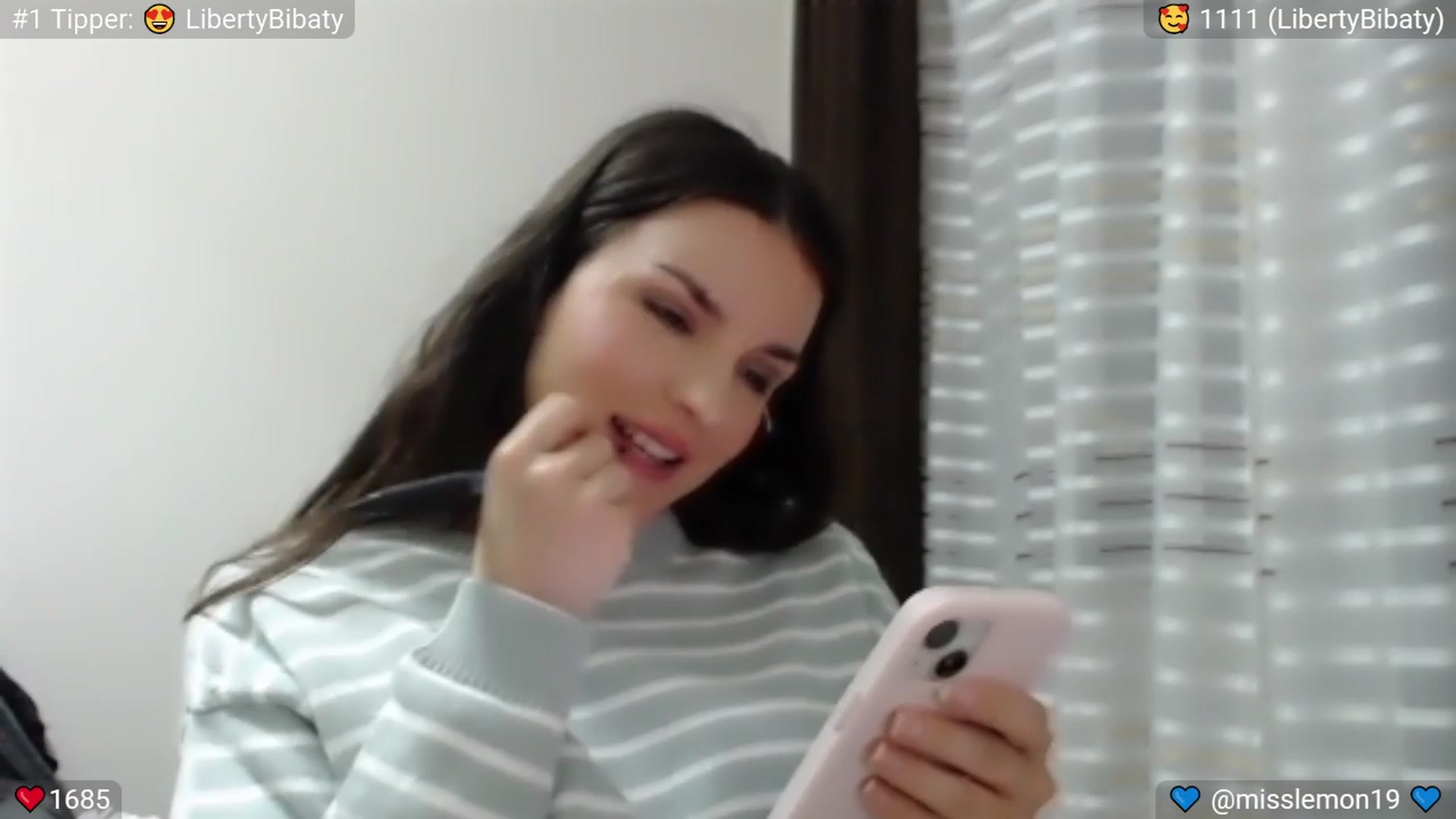 Gallery image thumbnail from MissMochi's myfreecams stream on, 04/07/2024, 24:03 image 18 of 20