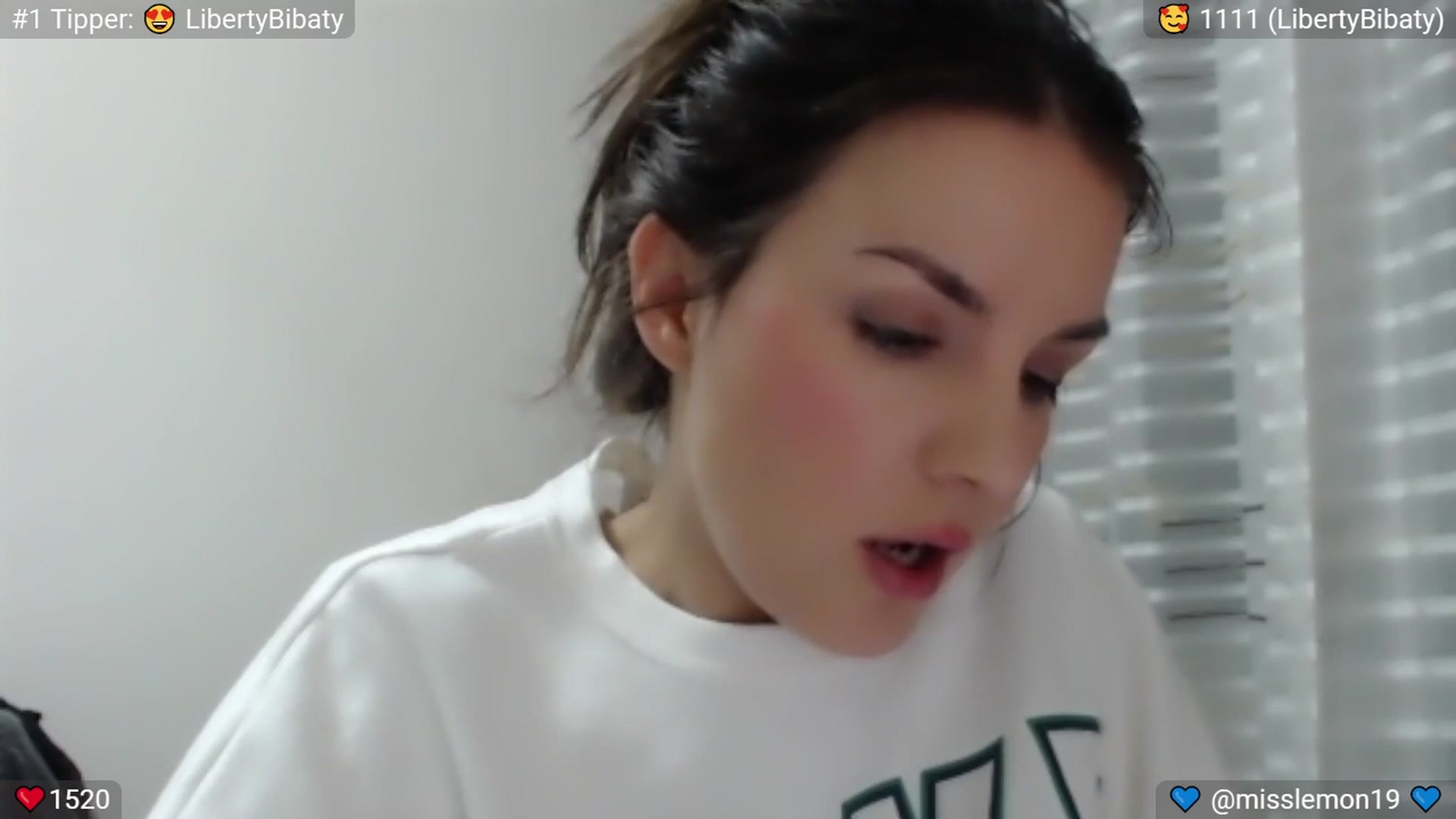 Gallery image thumbnail from MissMochi's myfreecams stream on, 04/07/2024, 22:53 image 19 of 20