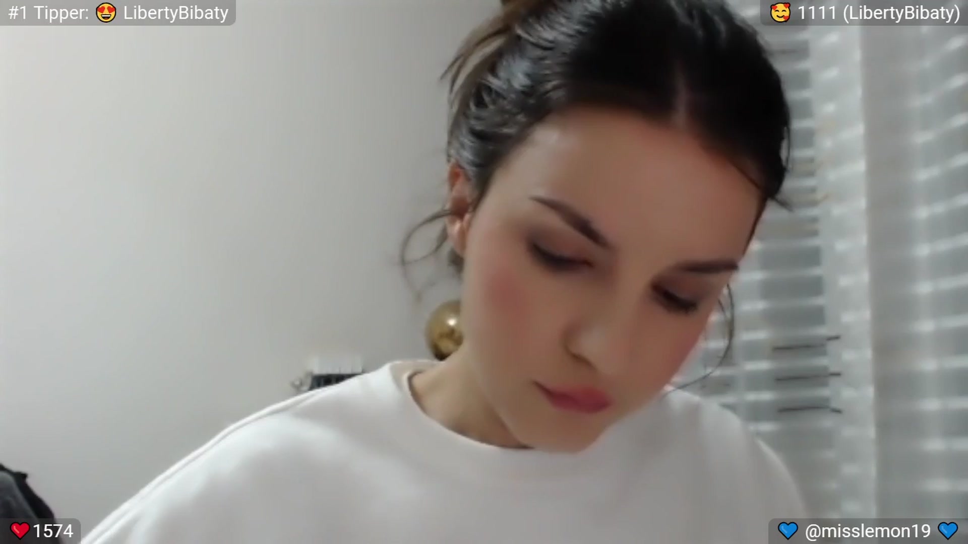 Gallery image thumbnail from MissMochi's myfreecams stream on, 04/07/2024, 22:53 image 12 of 20