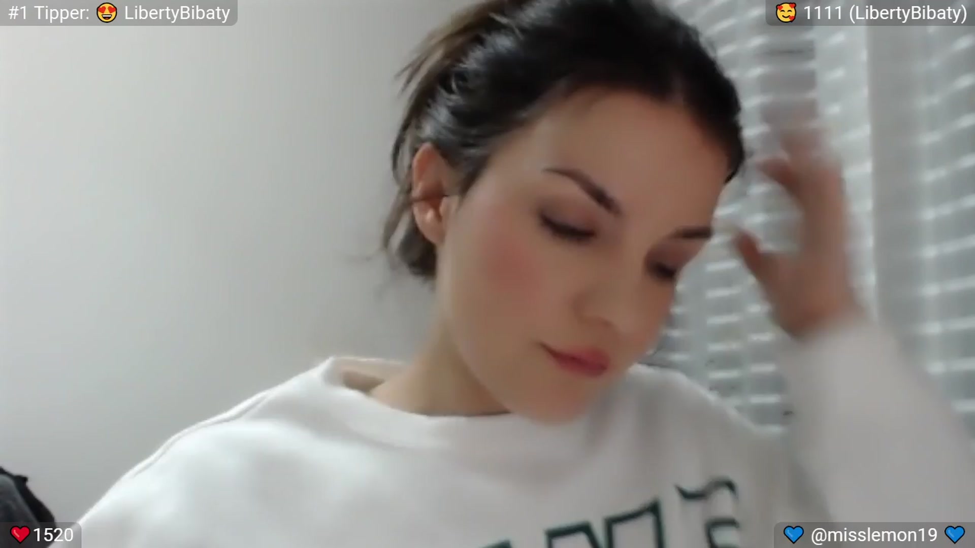 Gallery image thumbnail from MissMochi's myfreecams stream on, 04/07/2024, 22:53 image 18 of 20
