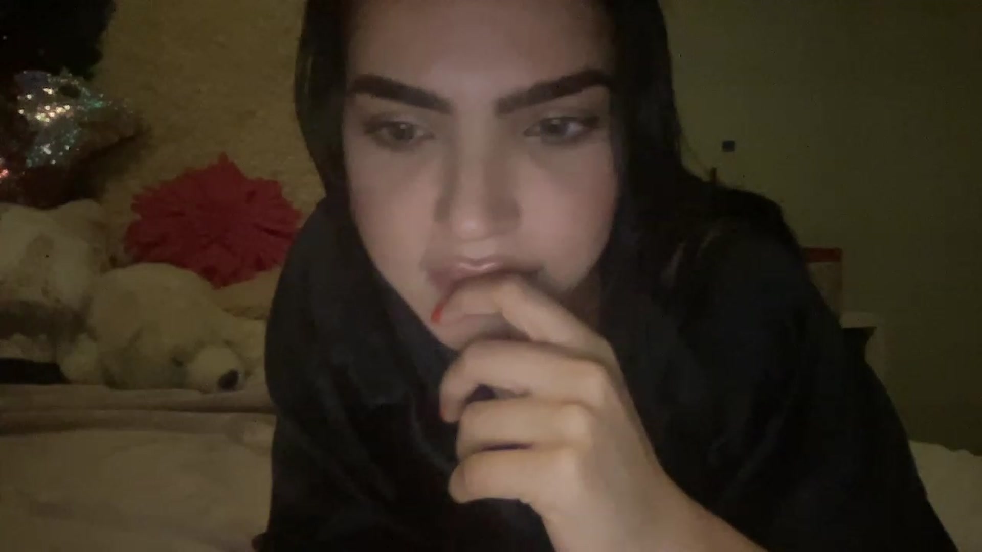 Gallery image thumbnail from MissNariman's myfreecams stream on, 11/22/2022, 03:43 image 10 of 20