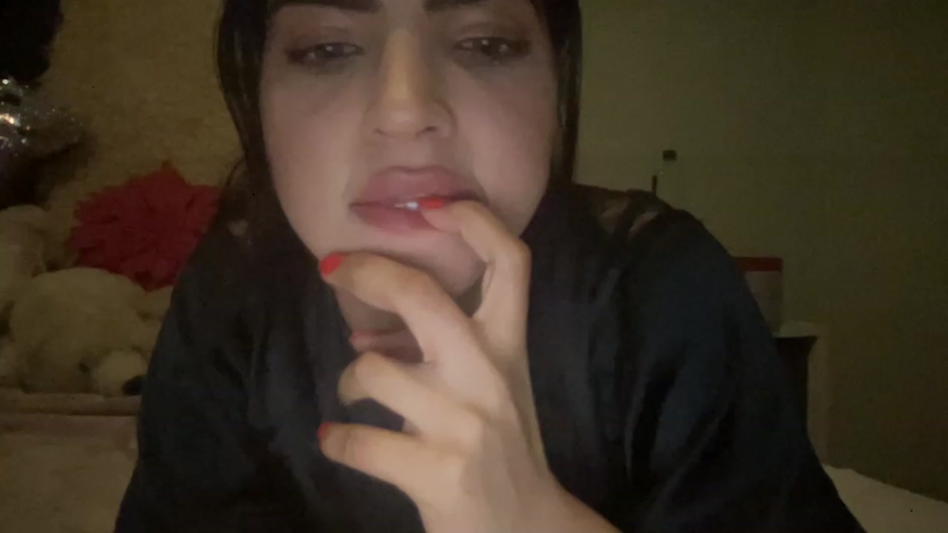 Gallery image thumbnail from MissNariman's myfreecams stream on, 11/22/2022, 03:43 image 2 of 20