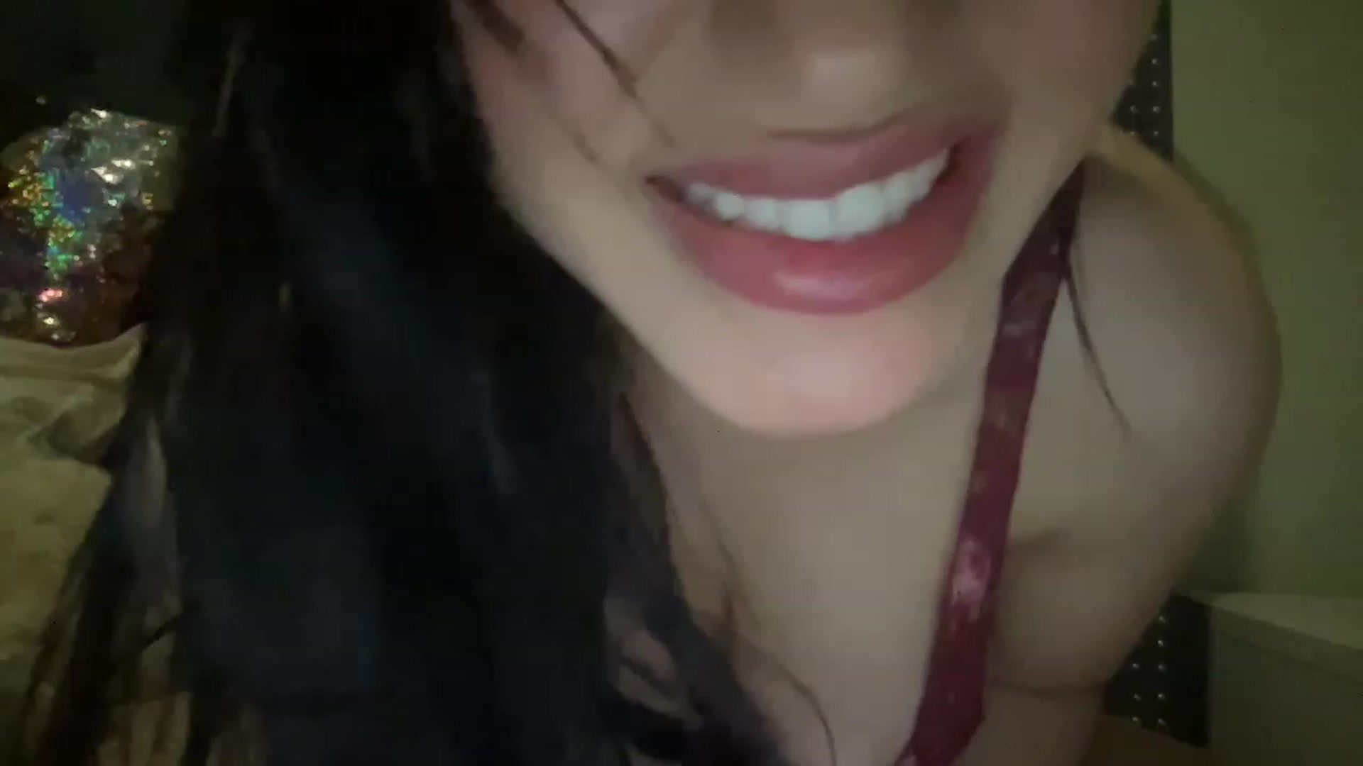 Gallery image thumbnail from MissNariman's myfreecams stream on, 11/24/2022, 02:01 image 15 of 20