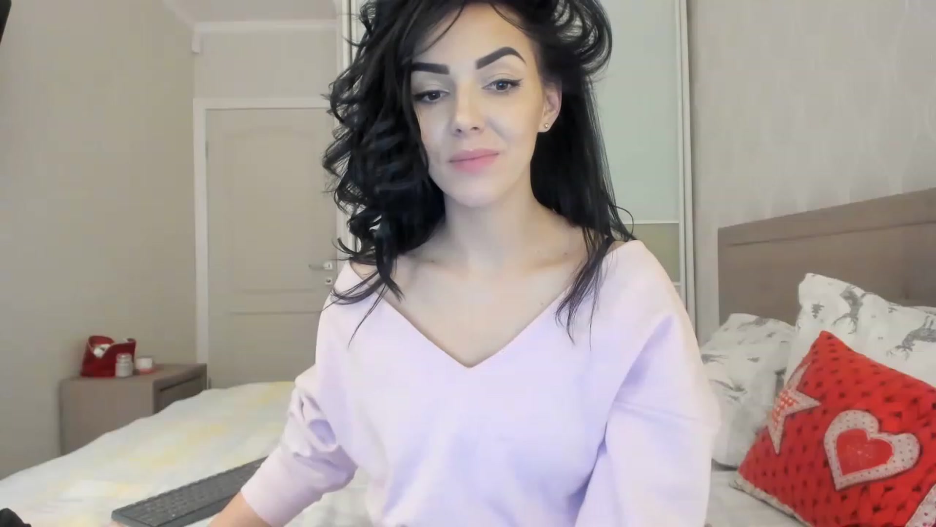 Gallery image thumbnail from MissNelly_'s myfreecams stream on, 11/19/2022, 17:57 image 20 of 20
