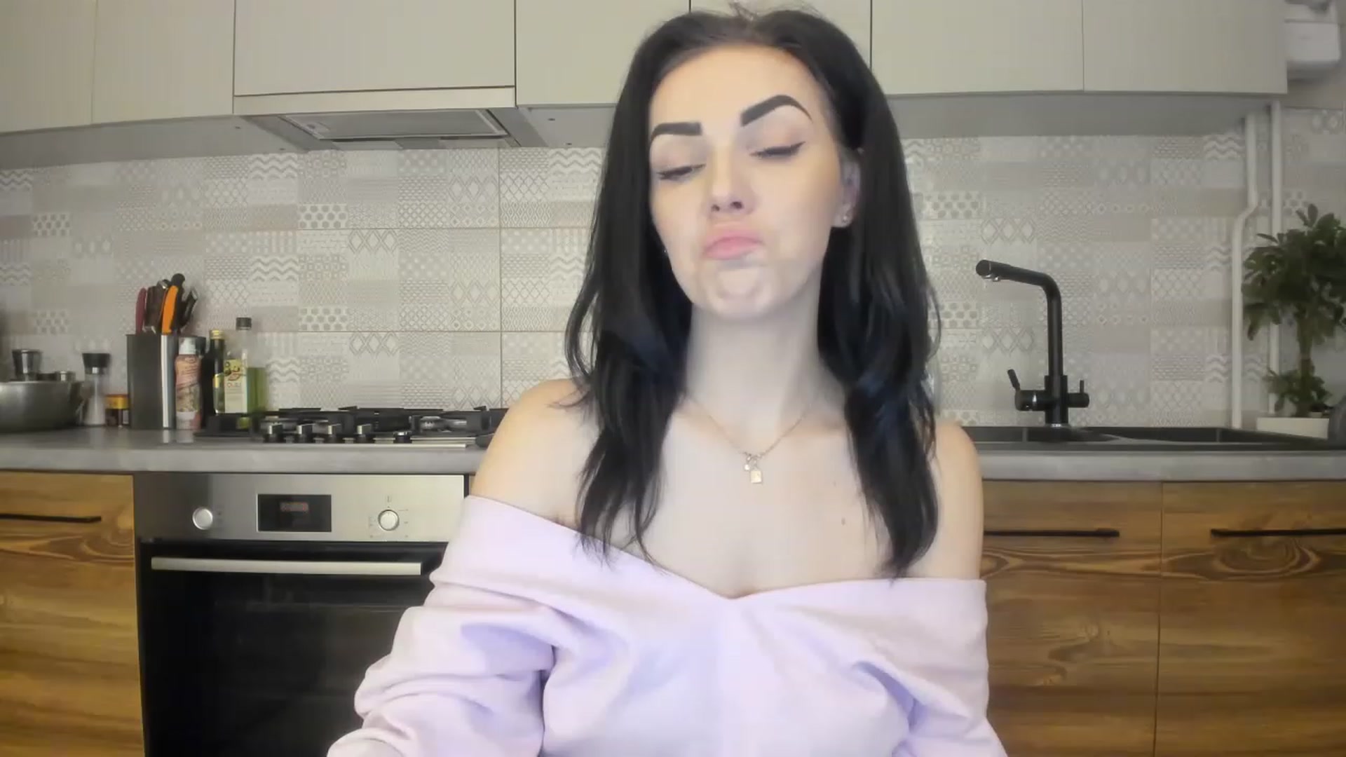 Gallery image thumbnail from MissNelly_'s myfreecams stream on, 12/11/2022, 15:03 image 19 of 20