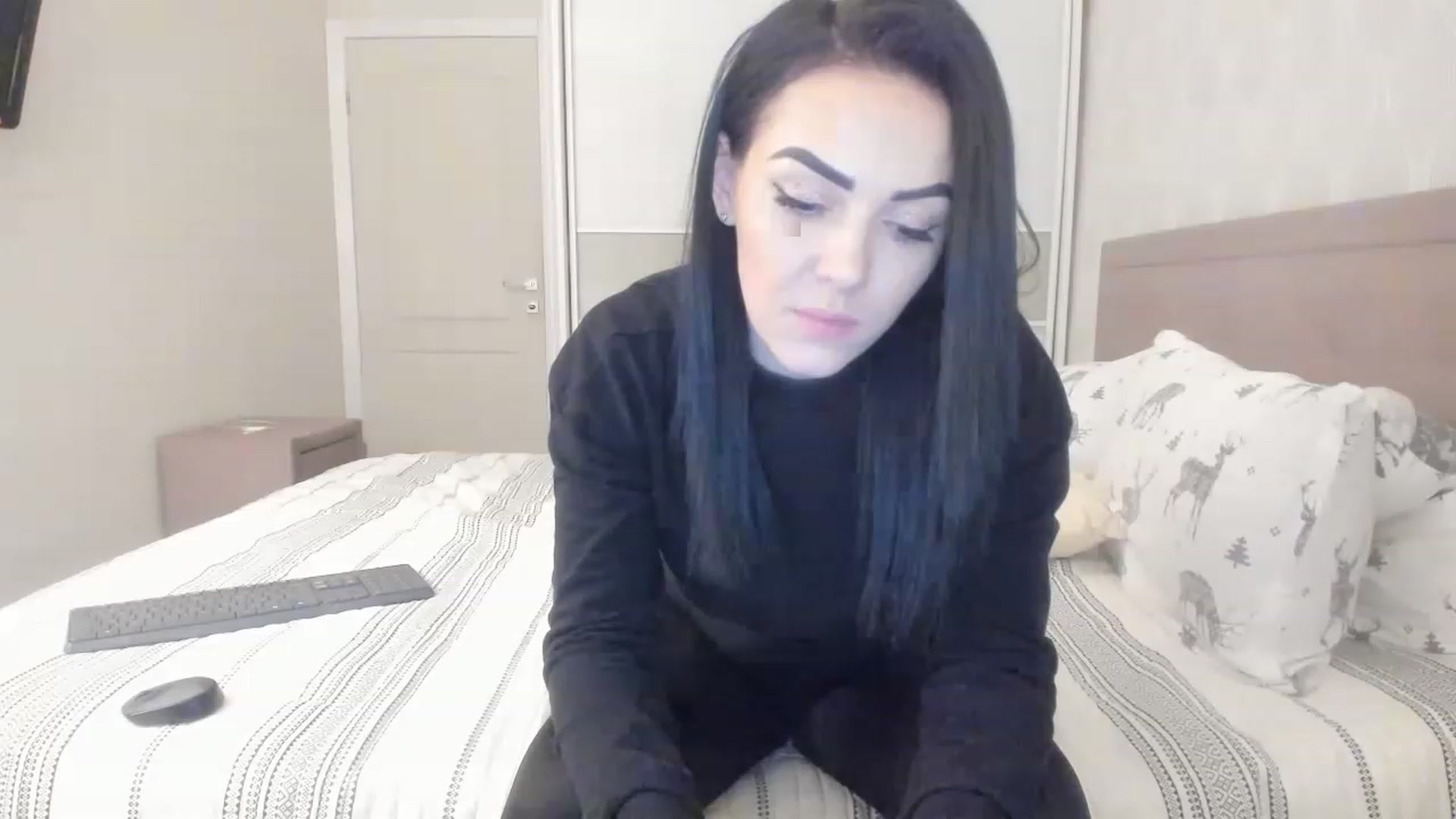 Gallery image thumbnail from MissNelly_'s myfreecams stream on, 12/20/2022, 20:10 image 1 of 20