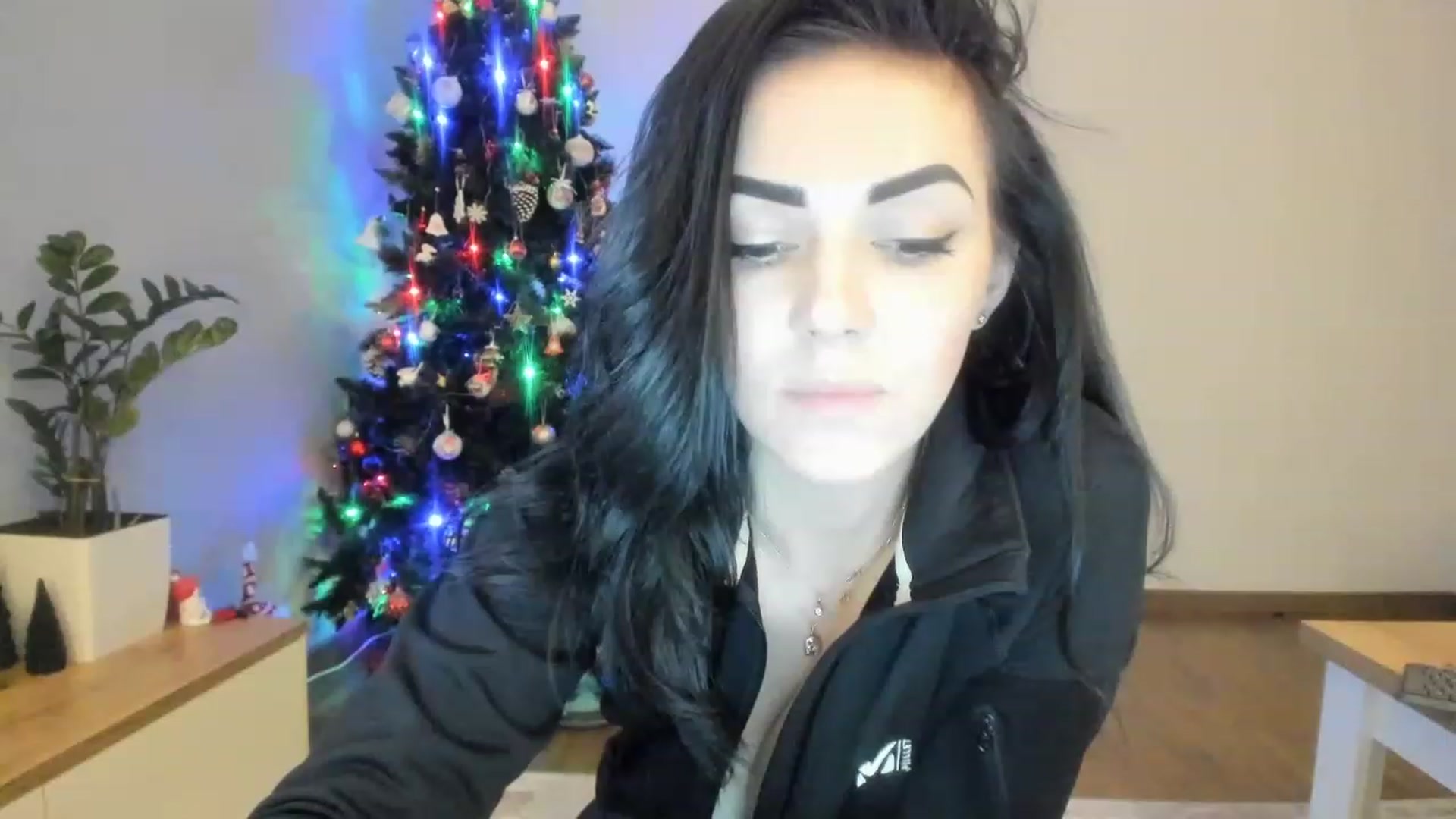 Gallery image thumbnail from MissNelly_'s myfreecams stream on, 12/26/2022, 22:15 image 5 of 20