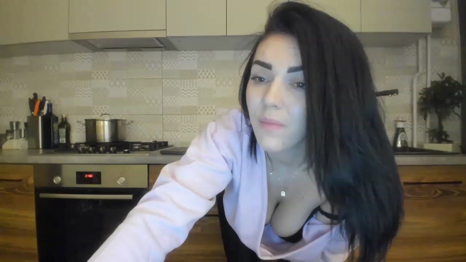 Gallery image thumbnail from MissNelly_'s myfreecams stream on, 01/03/2023, 20:43 image 12 of 20