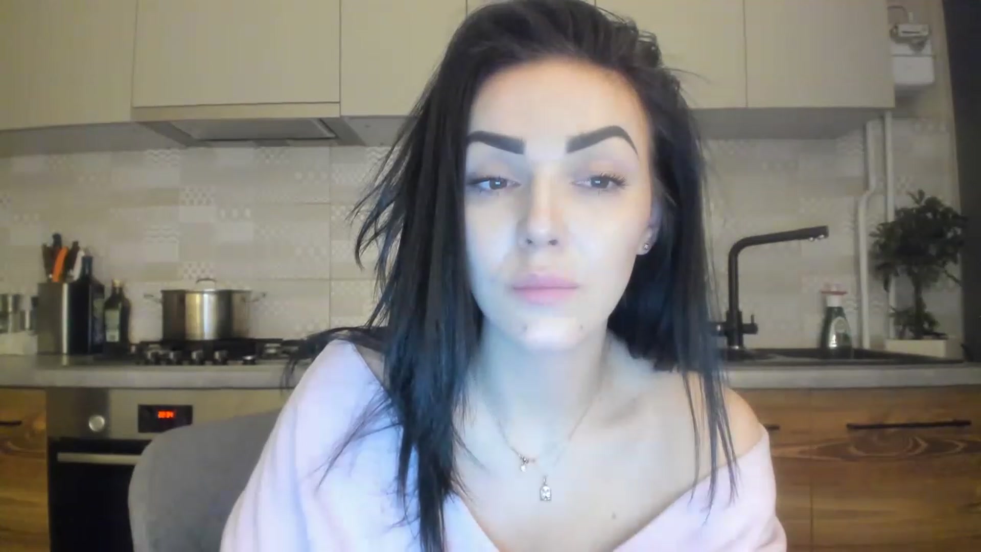 Gallery image thumbnail from MissNelly_'s myfreecams stream on, 01/03/2023, 20:43 image 20 of 20