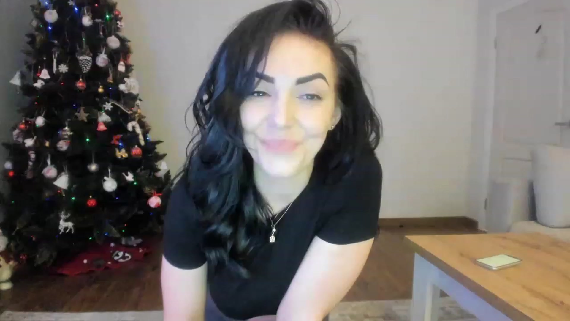 Gallery image thumbnail from MissNelly_'s myfreecams stream on, 01/05/2023, 21:36 image 11 of 20