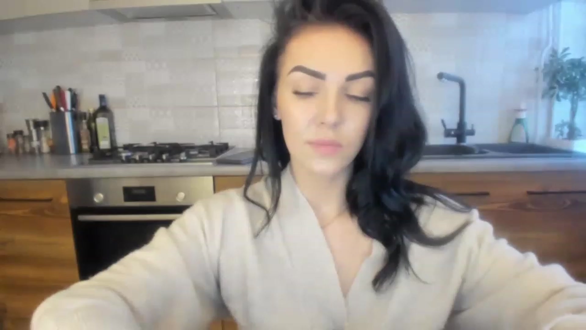 Gallery image thumbnail from MissNelly_'s myfreecams stream on, 01/15/2023, 13:03 image 1 of 20
