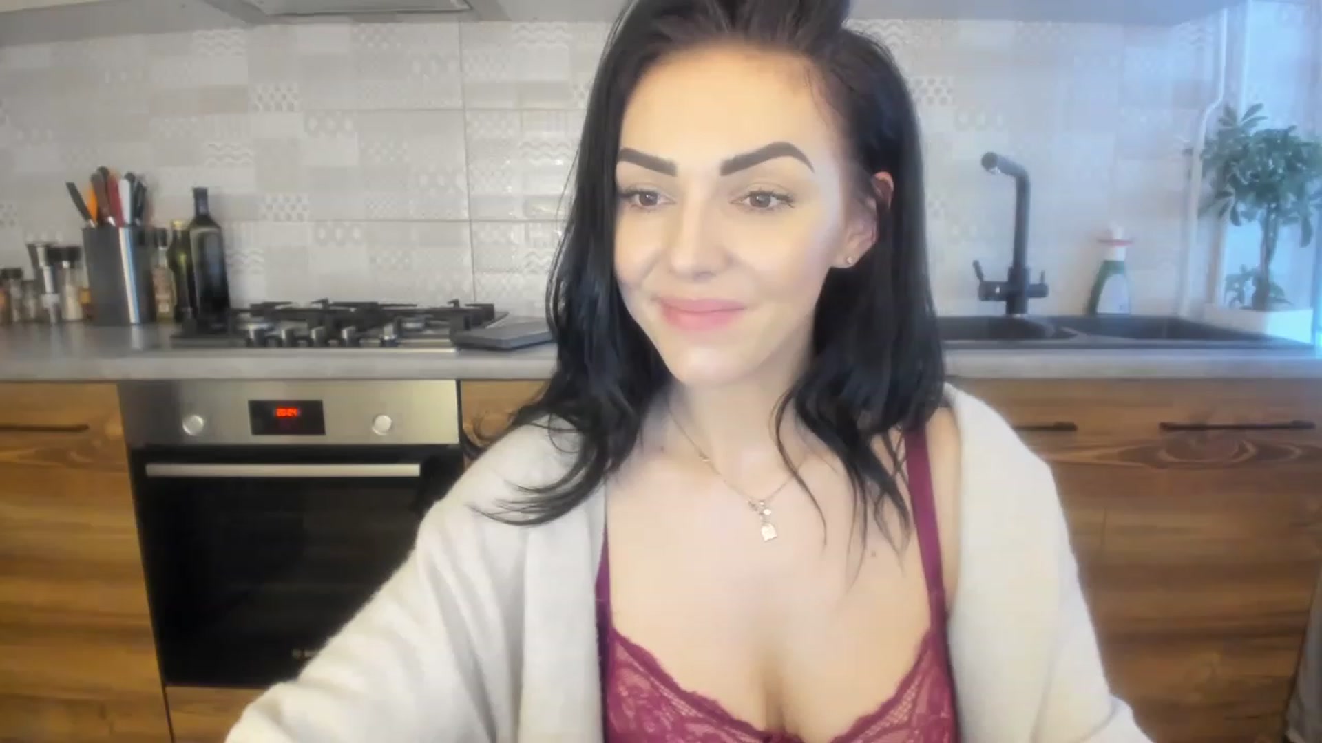 Gallery image thumbnail from MissNelly_'s myfreecams stream on, 01/15/2023, 13:31 image 12 of 20