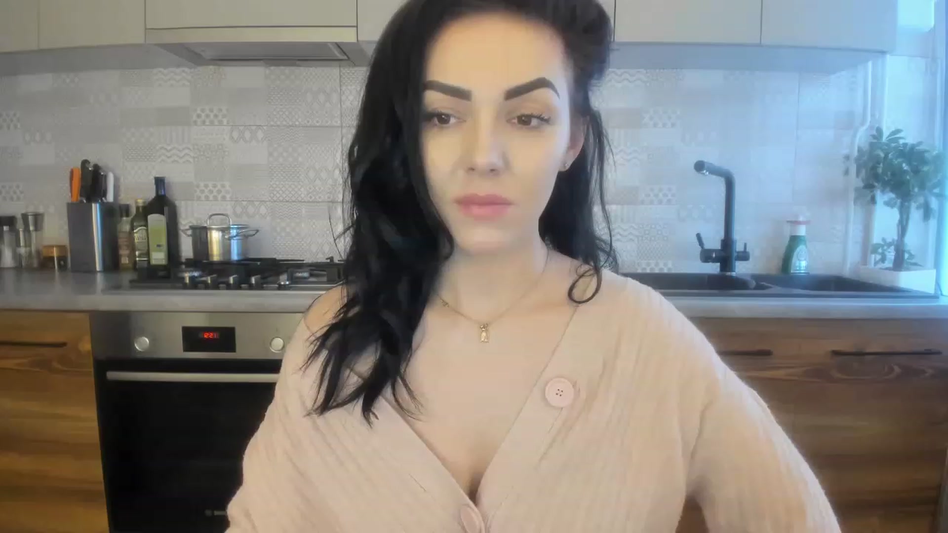 Gallery image thumbnail from MissNelly_'s myfreecams stream on, 01/21/2023, 13:12 image 1 of 20