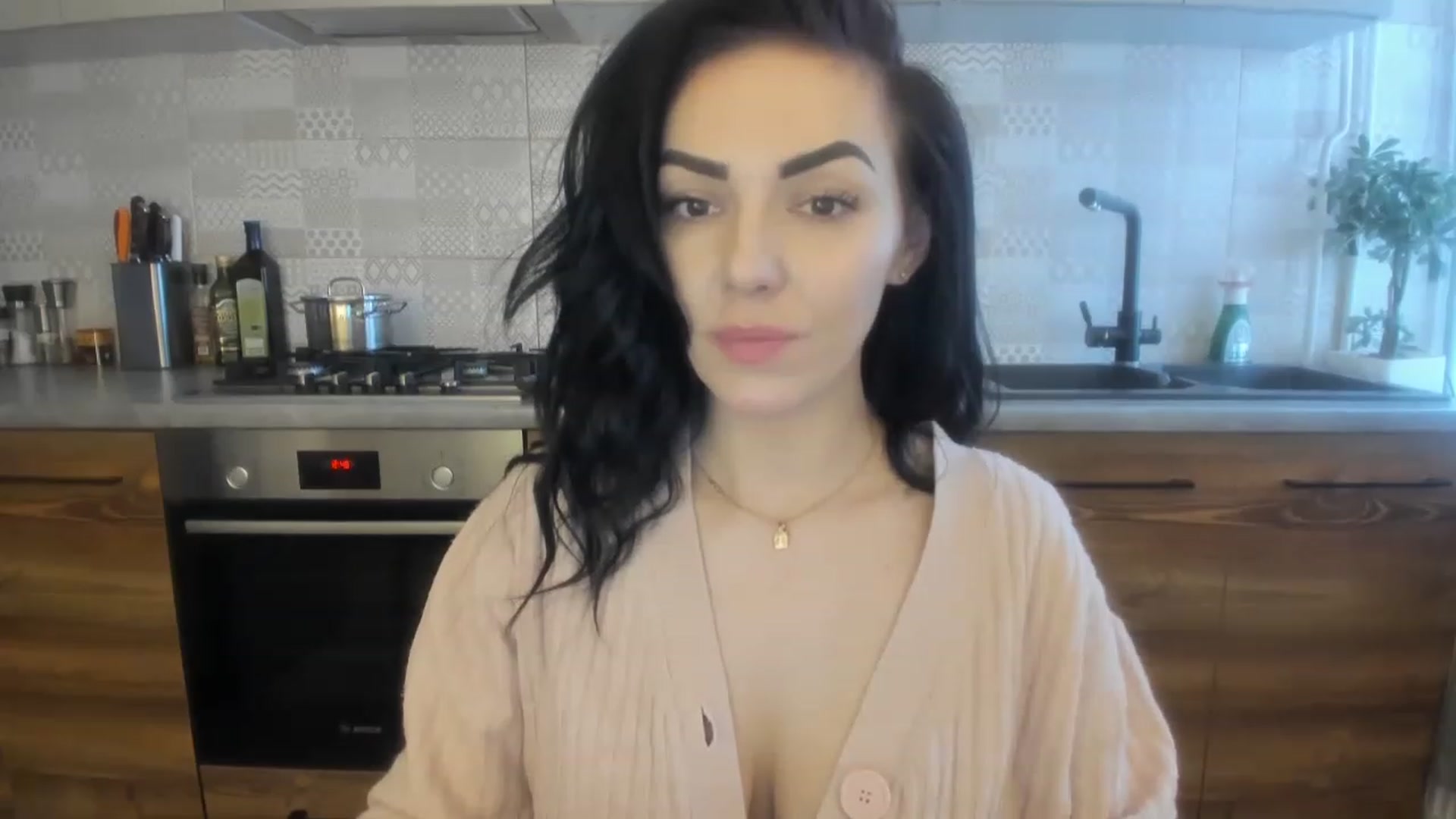 Gallery image thumbnail from MissNelly_'s myfreecams stream on, 01/21/2023, 13:12 image 6 of 20