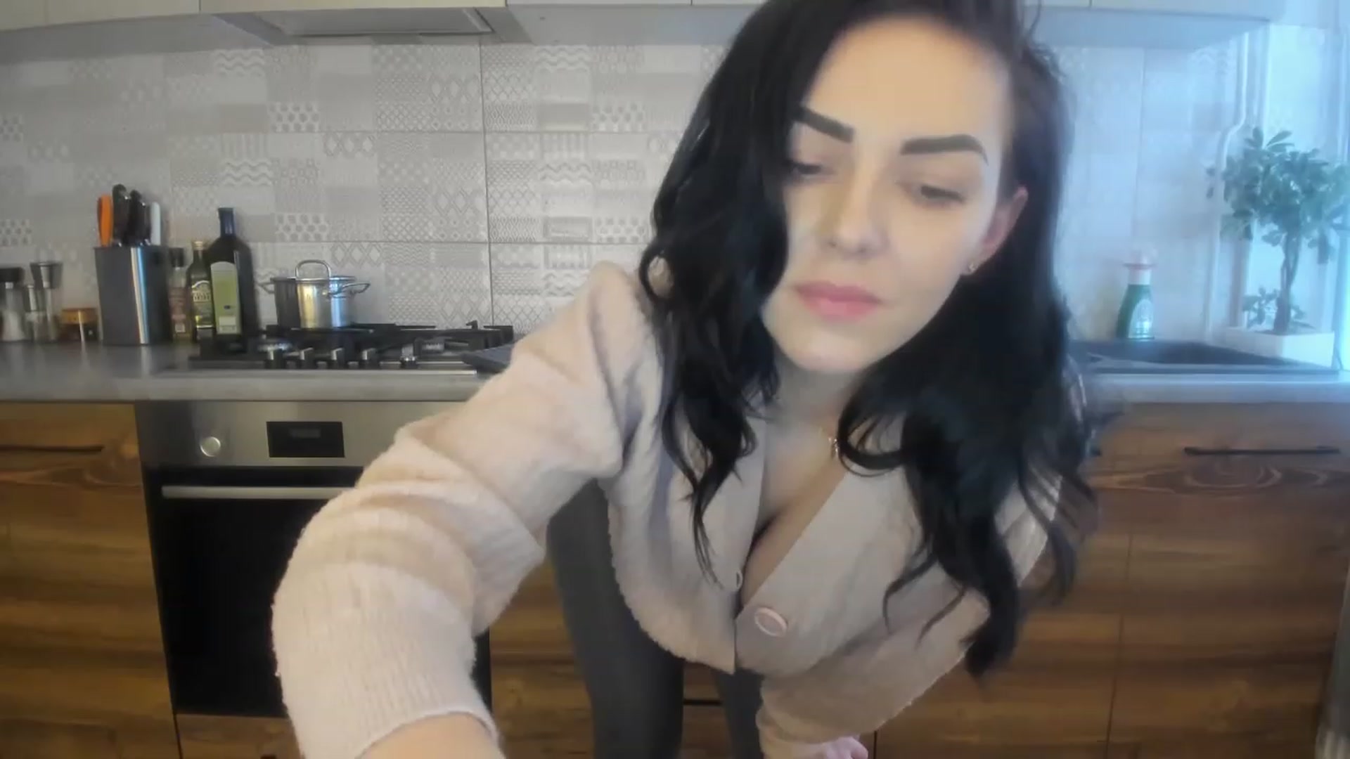 Gallery image thumbnail from MissNelly_'s myfreecams stream on, 01/21/2023, 13:12 image 10 of 20