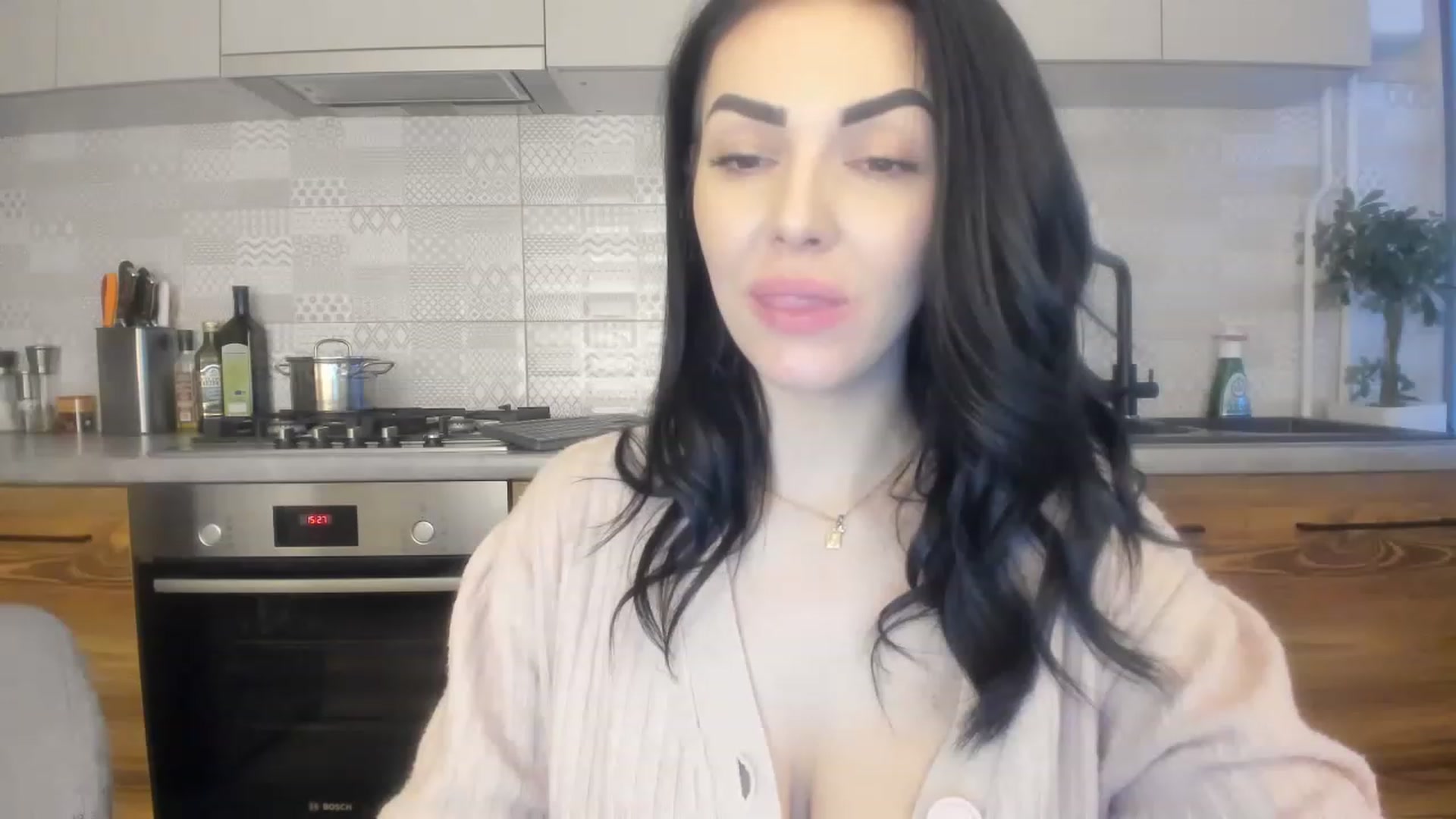 Gallery image thumbnail from MissNelly_'s myfreecams stream on, 01/21/2023, 14:57 image 15 of 20