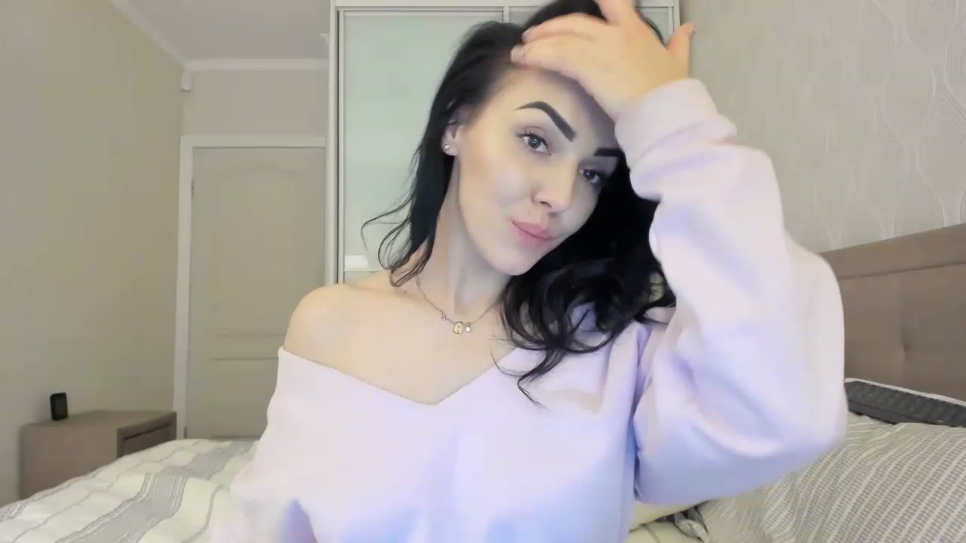Gallery image thumbnail from MissNelly_'s myfreecams stream on, 01/27/2023, 17:11 image 13 of 20